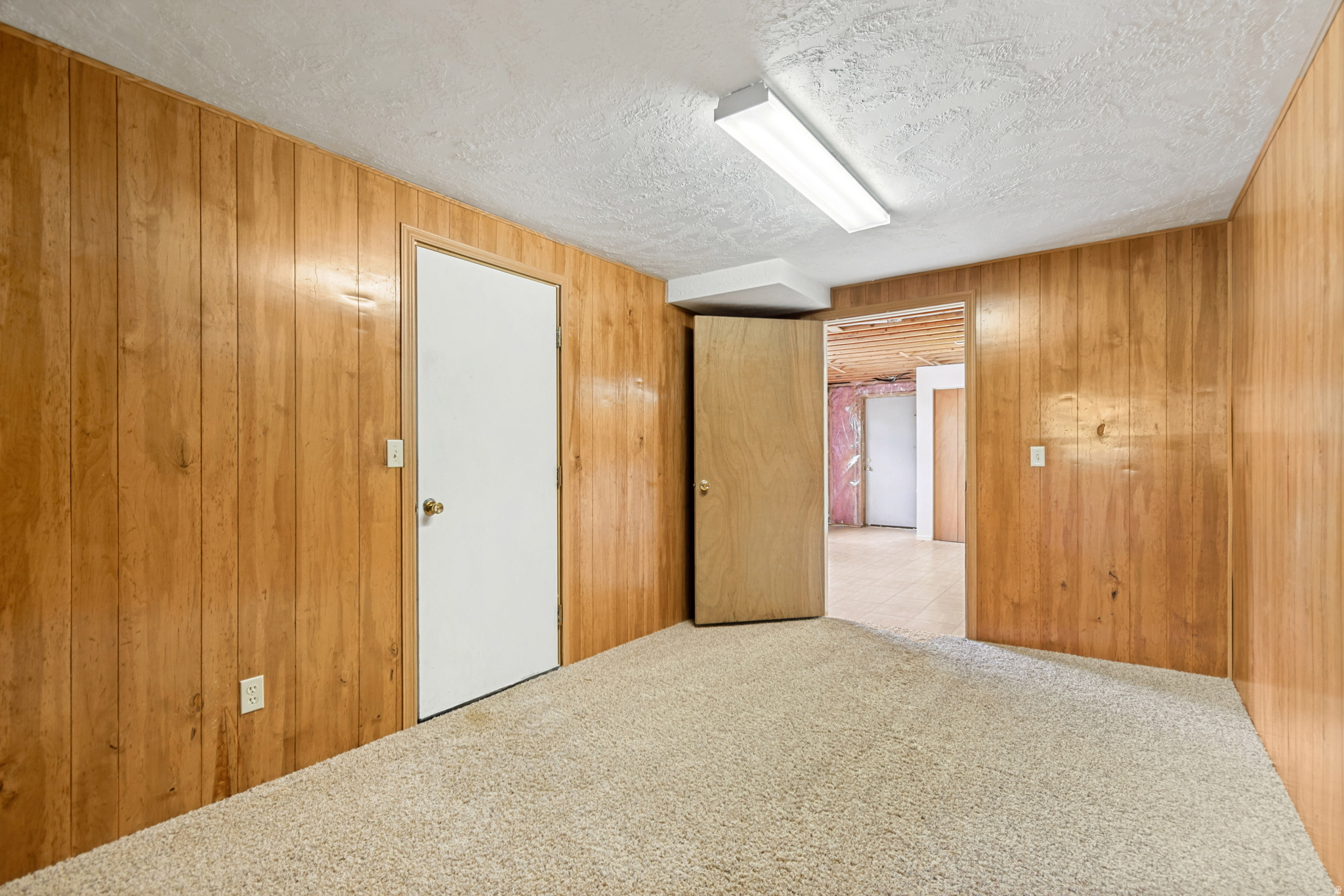 GORDON HOLLOWS - Residential