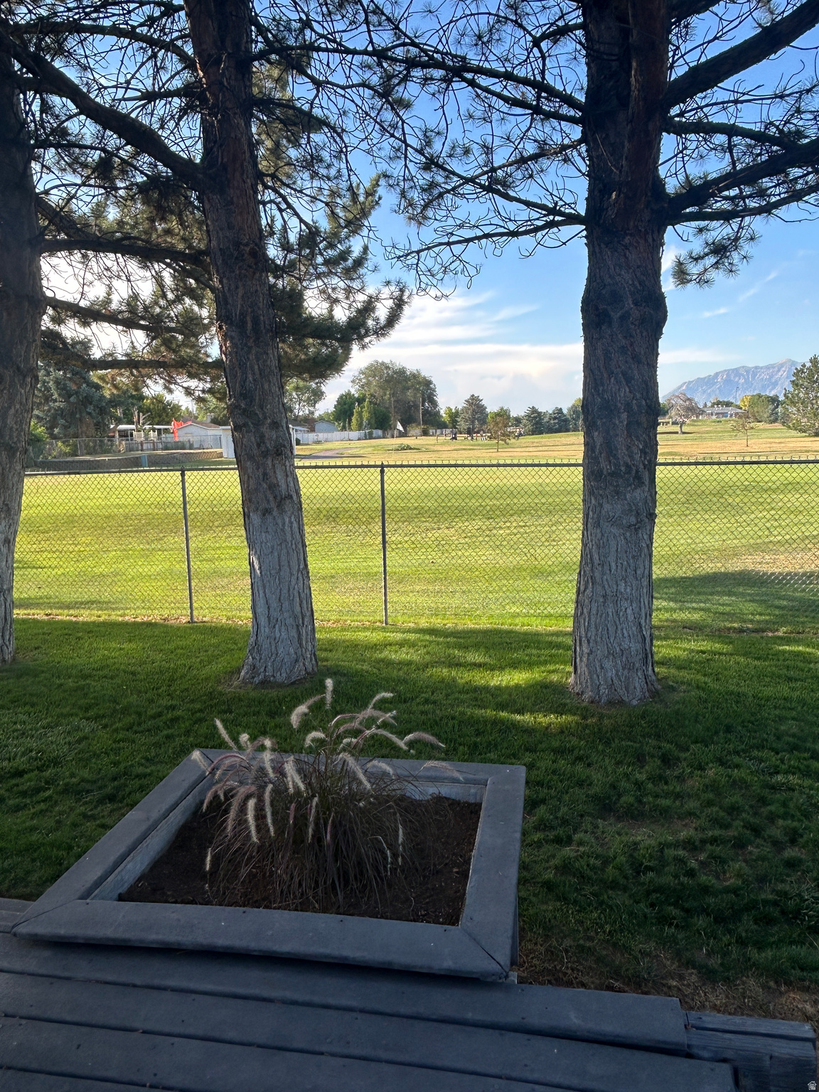 FAIRWAY ESTATES NO 2 - Residential