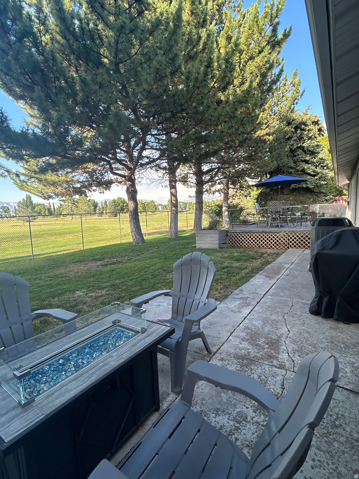 FAIRWAY ESTATES NO 2 - Residential