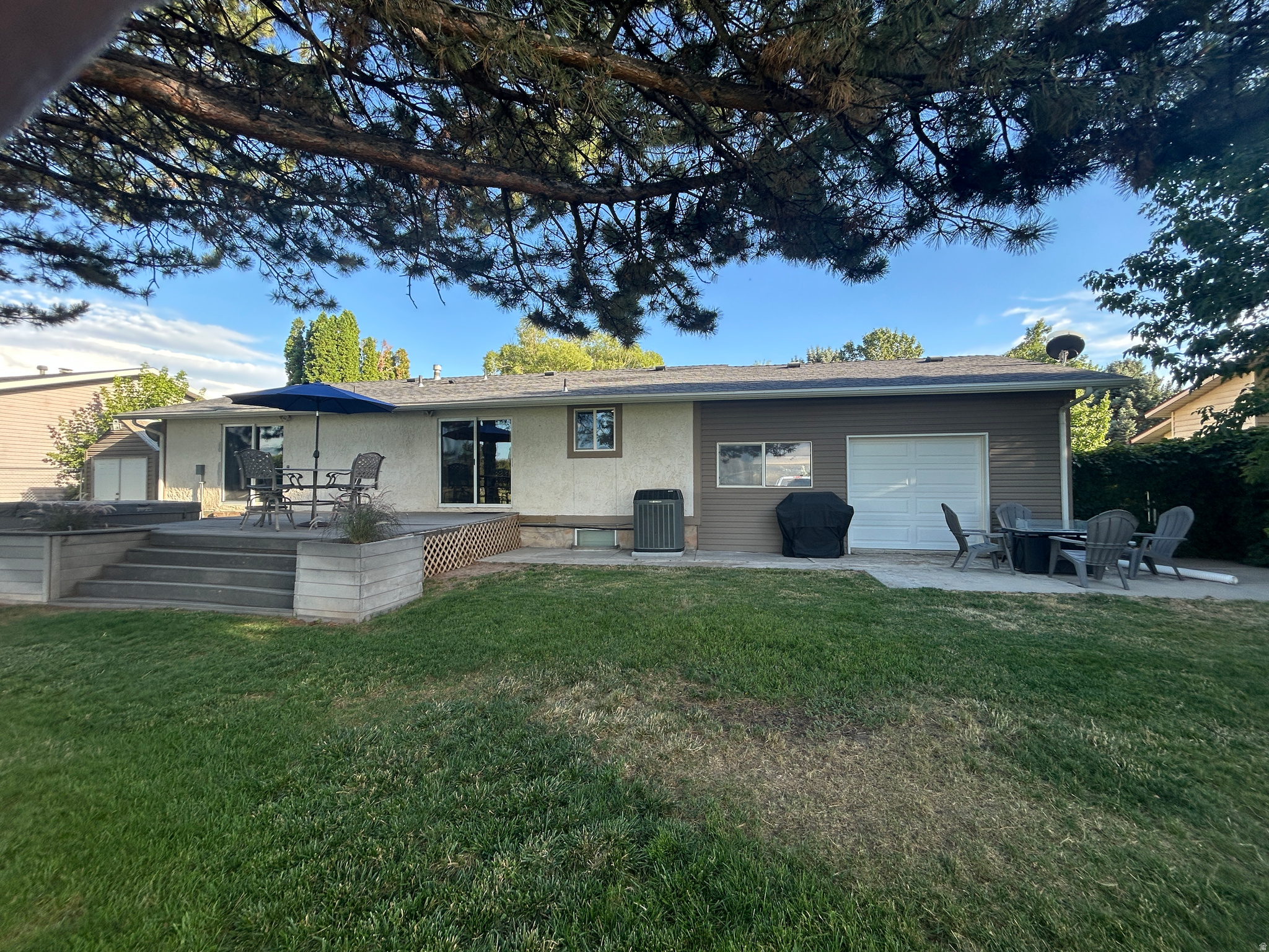 FAIRWAY ESTATES NO 2 - Residential