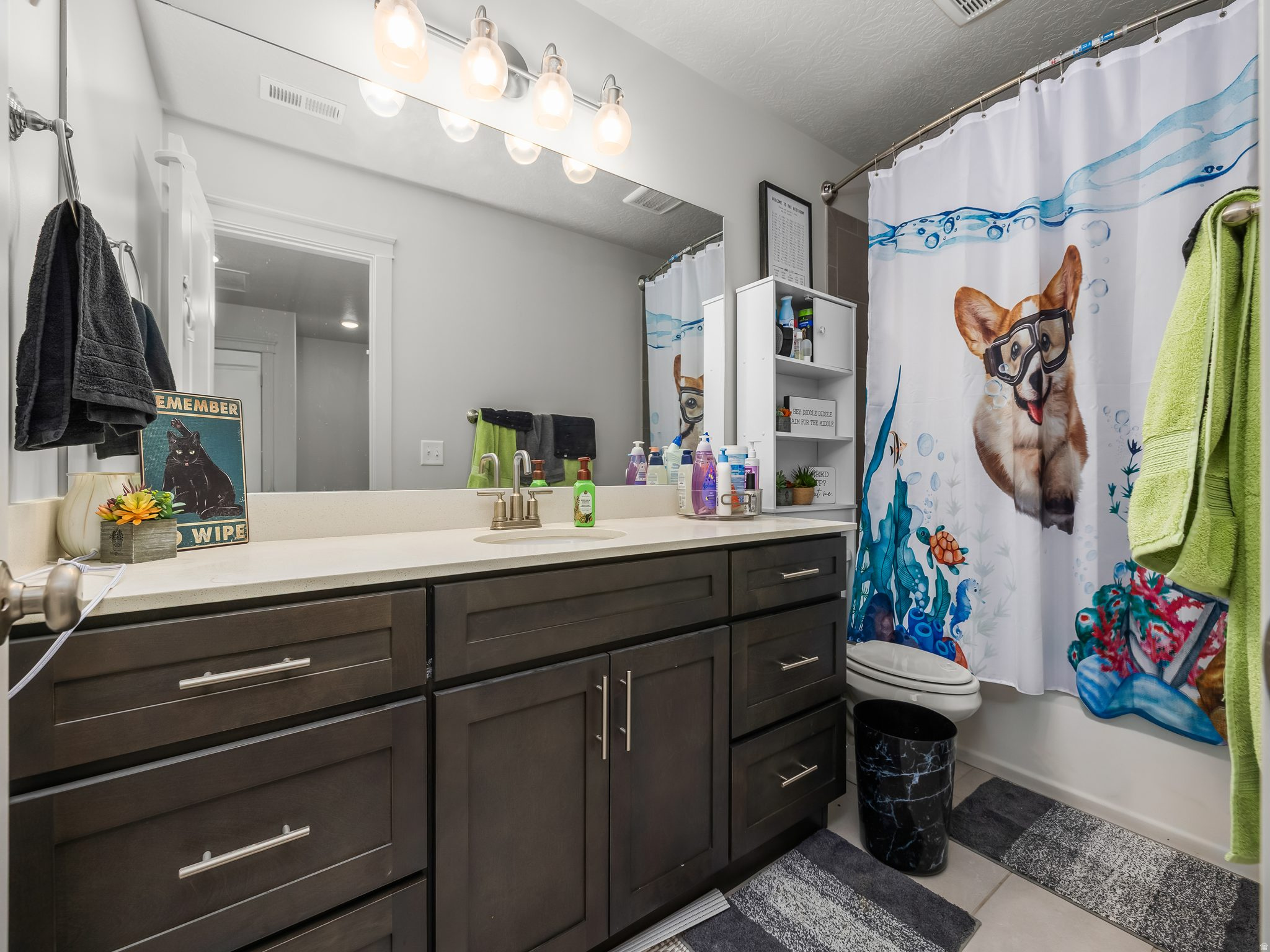 ELLIES LANDING - Residential