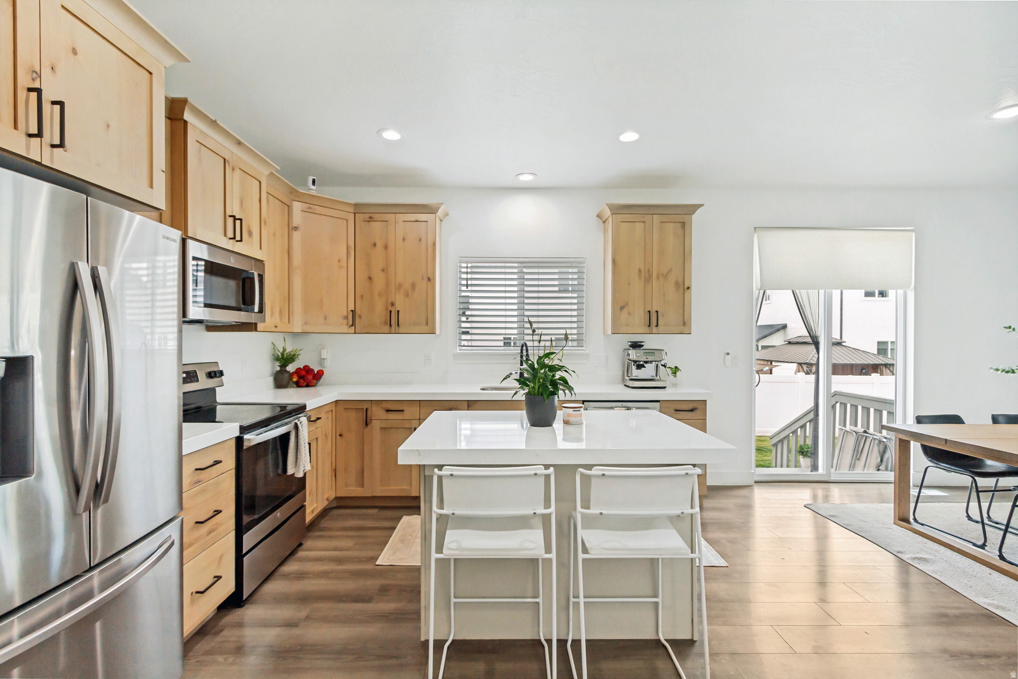 SILVERLAKE - Residential