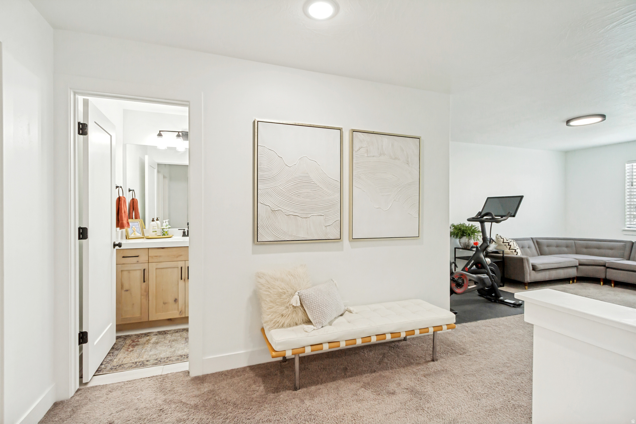 SILVERLAKE - Residential