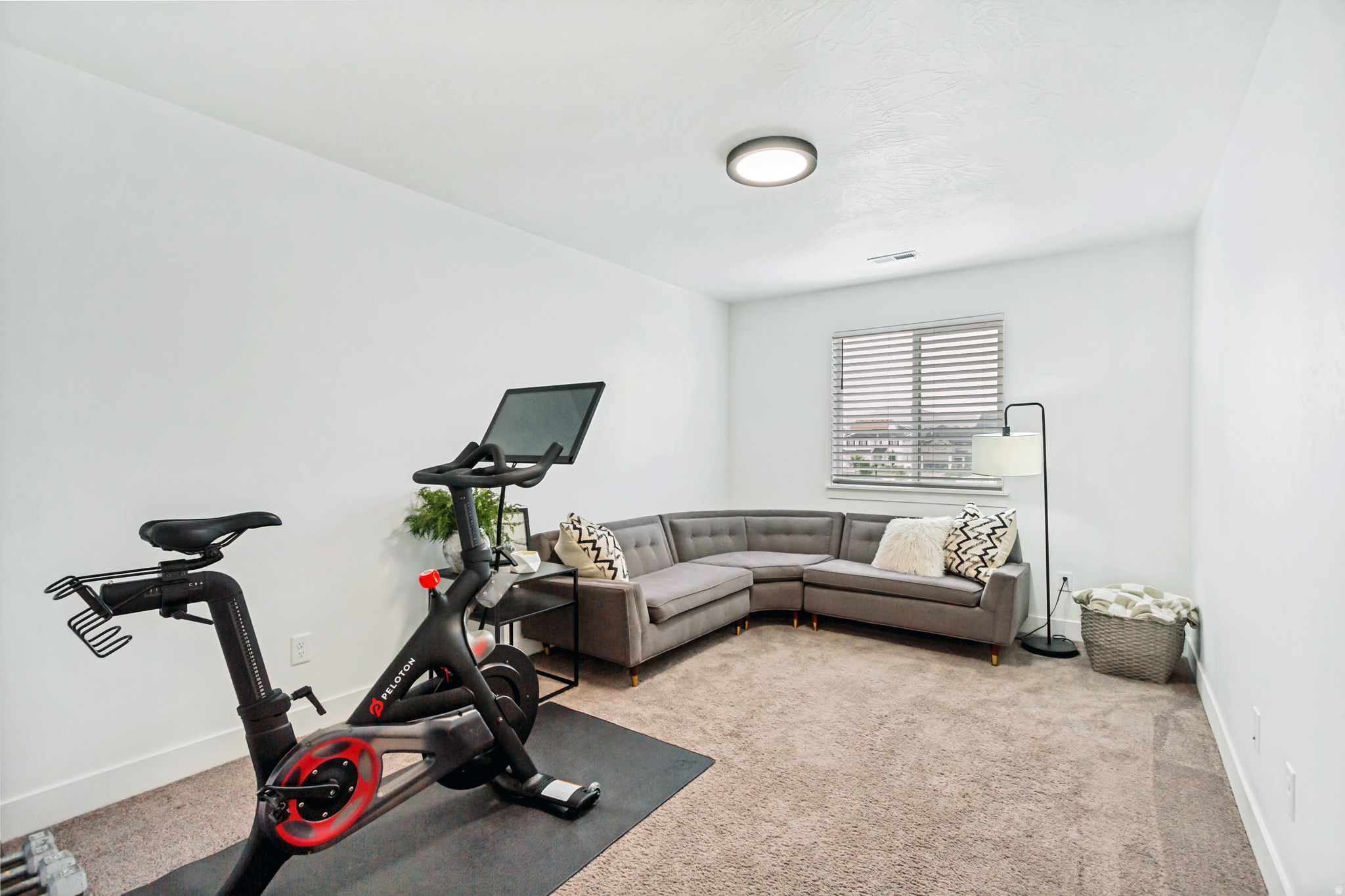 SILVERLAKE - Residential