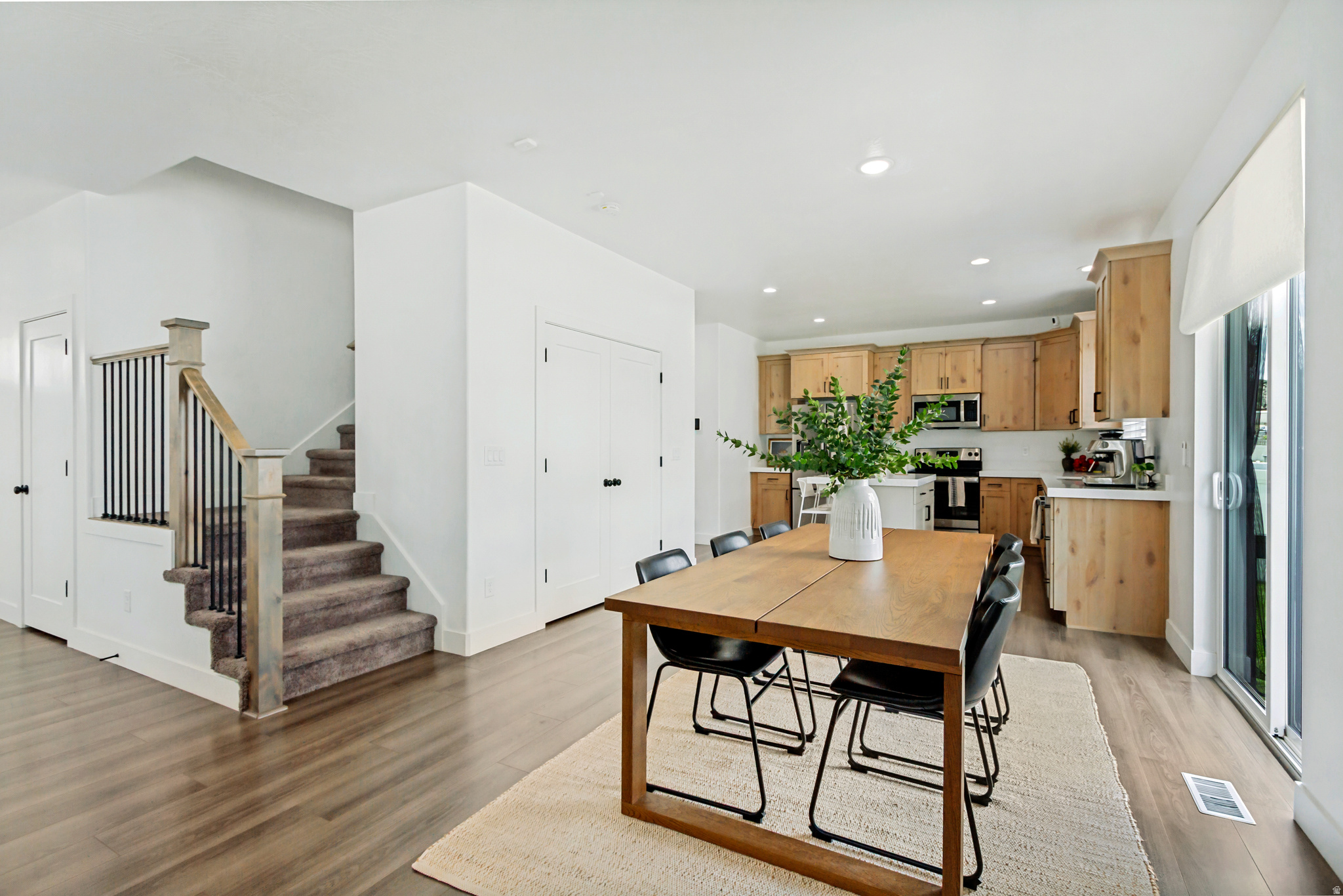 SILVERLAKE - Residential