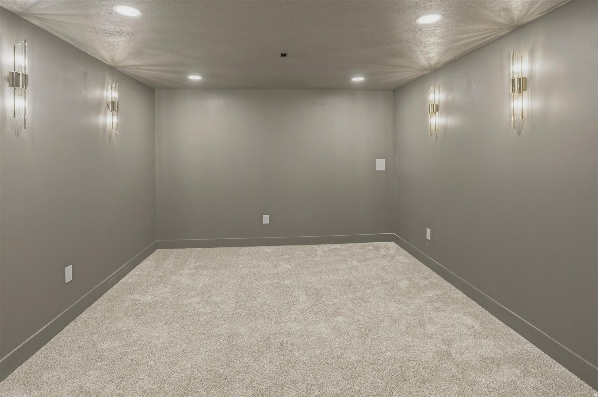 ALTA HILLS - Residential