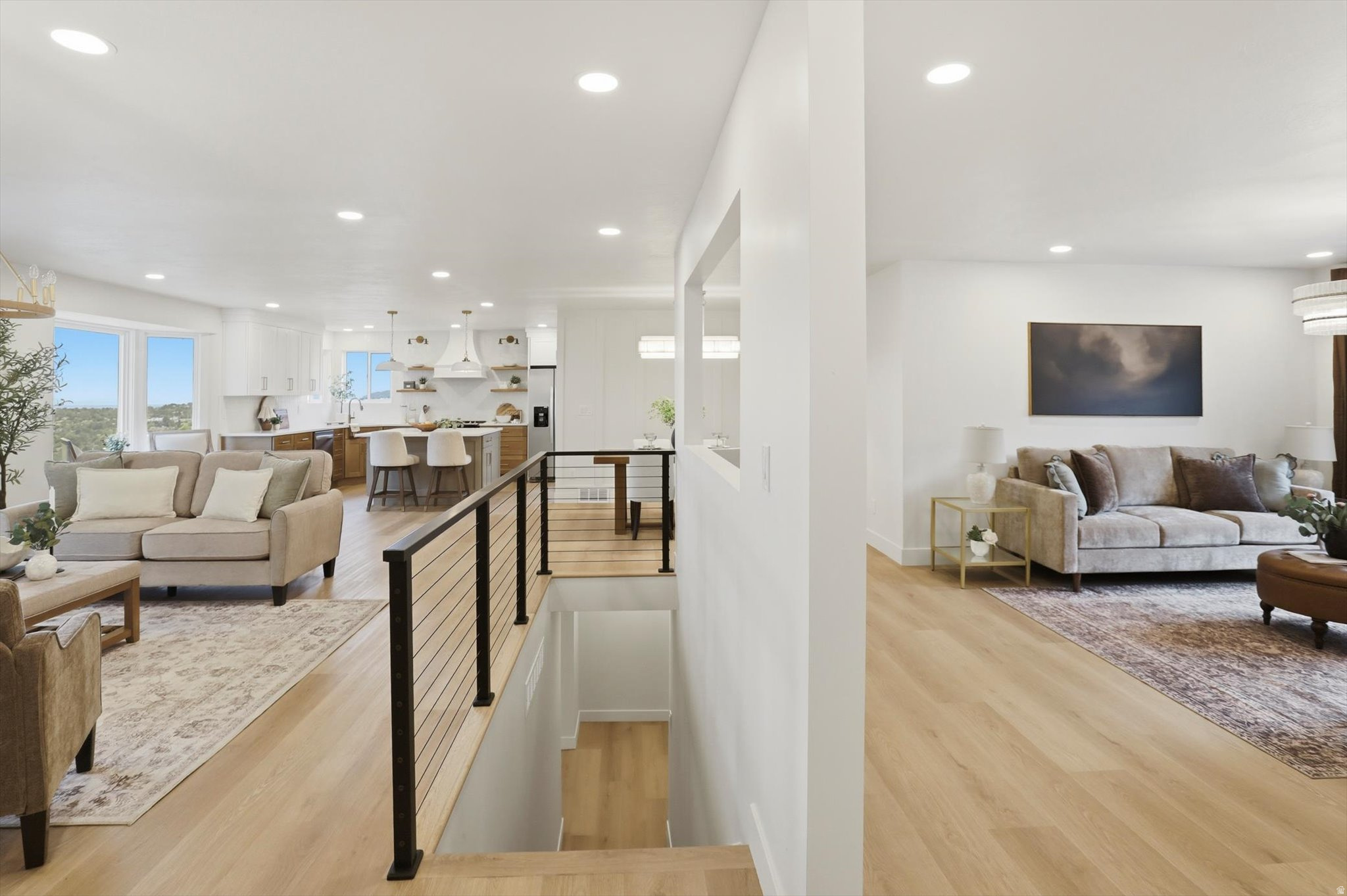 ALTA HILLS - Residential