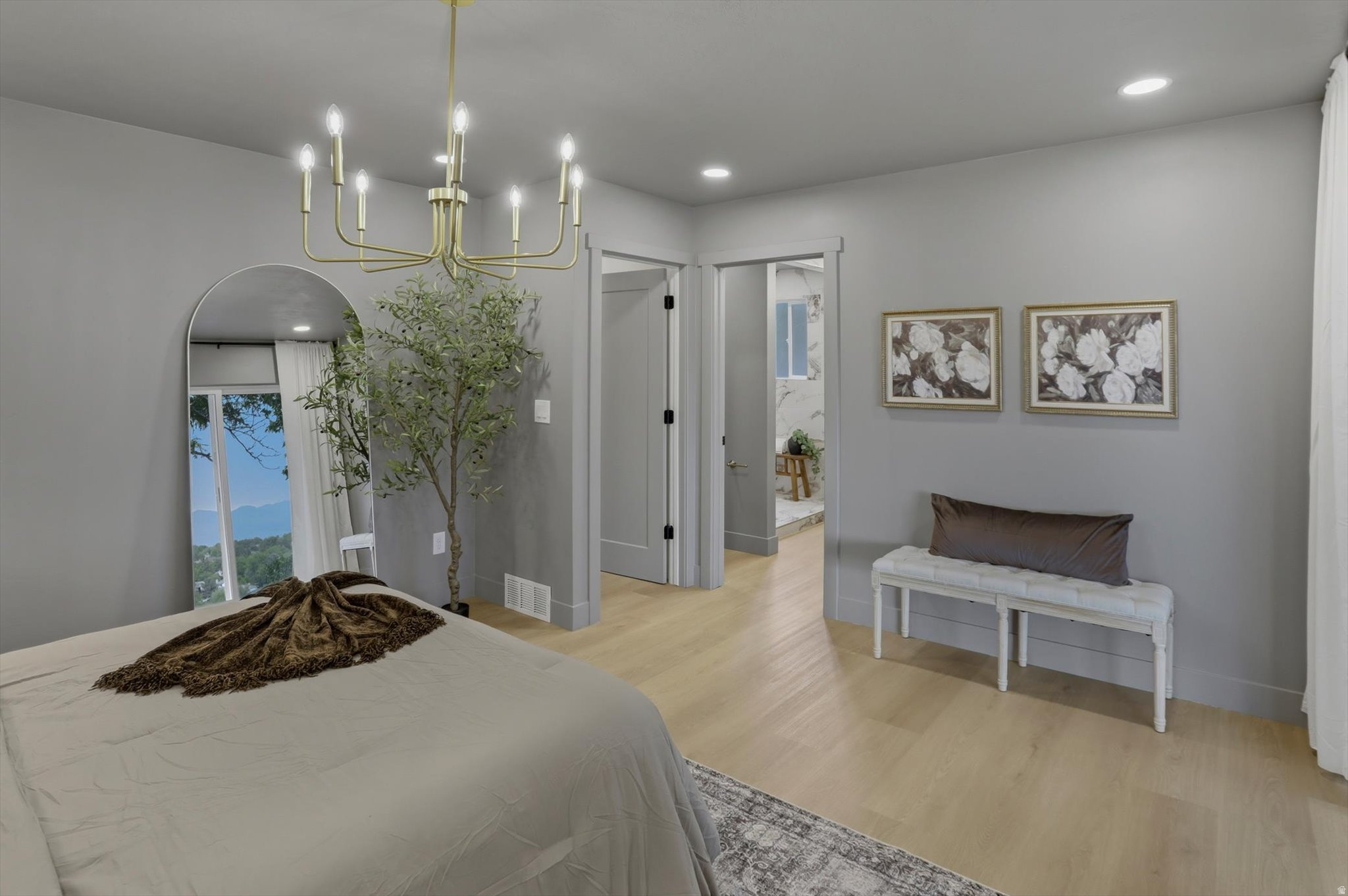 ALTA HILLS - Residential