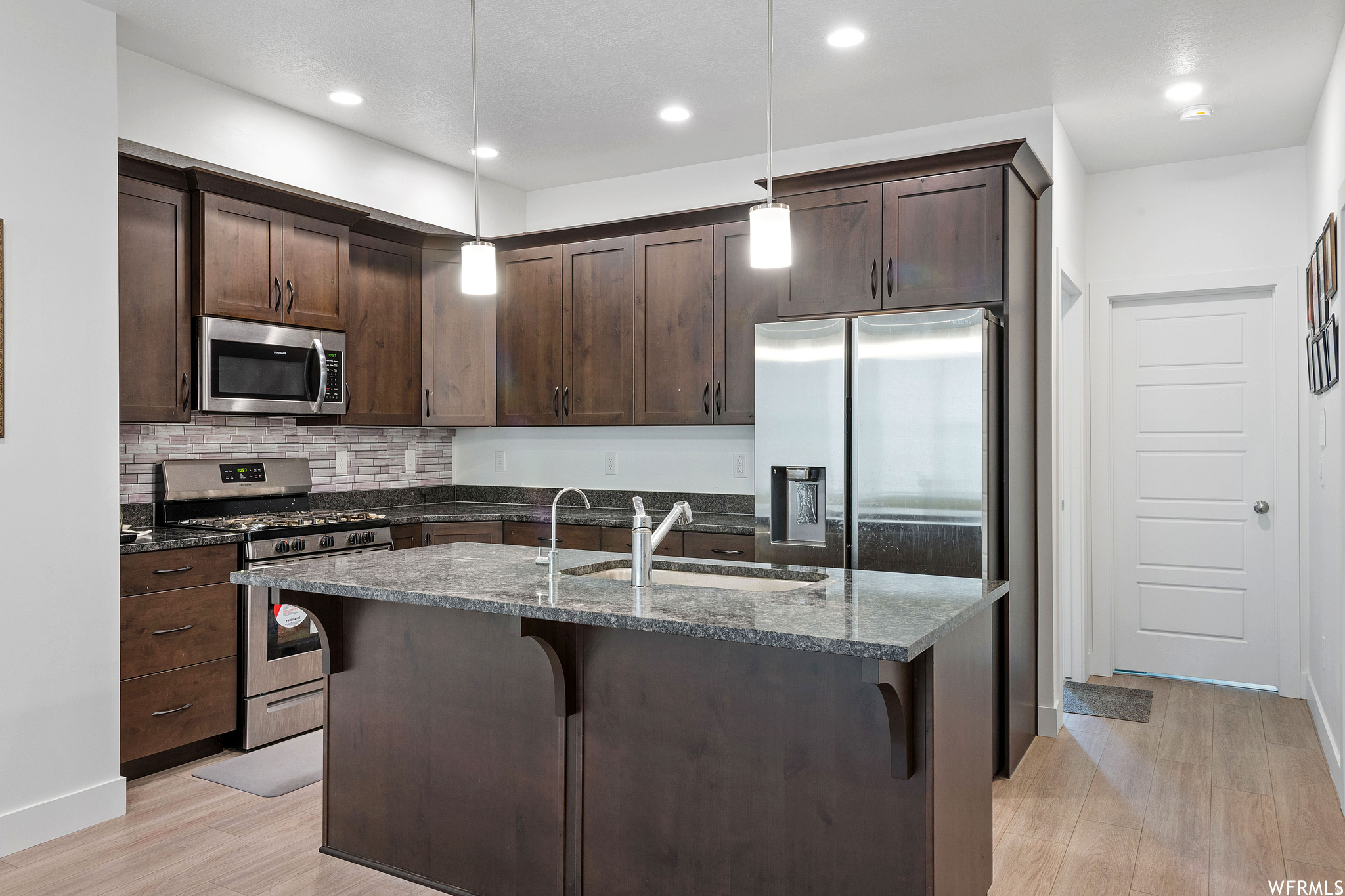 PRINCETON TERRACE - Residential Lease