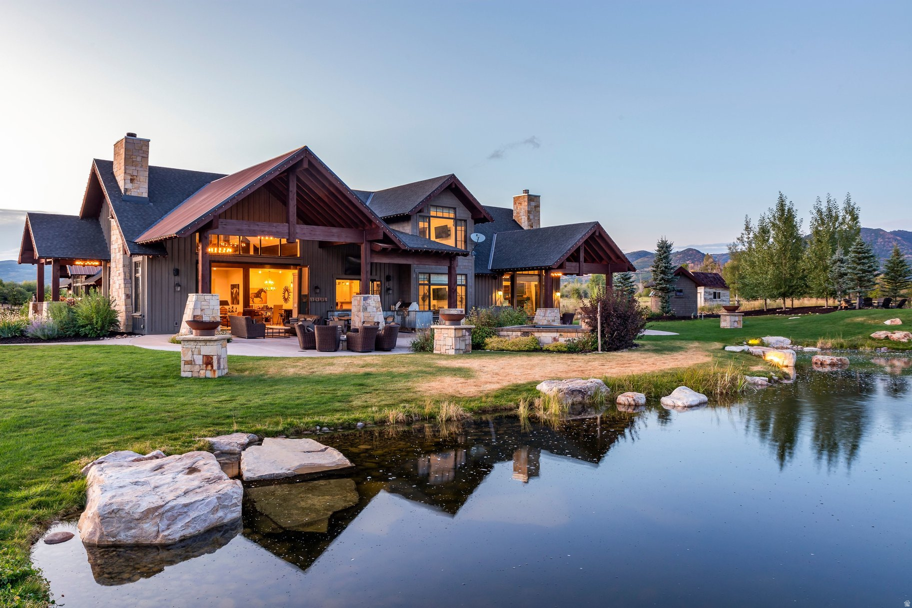 OAKLEY - Residential