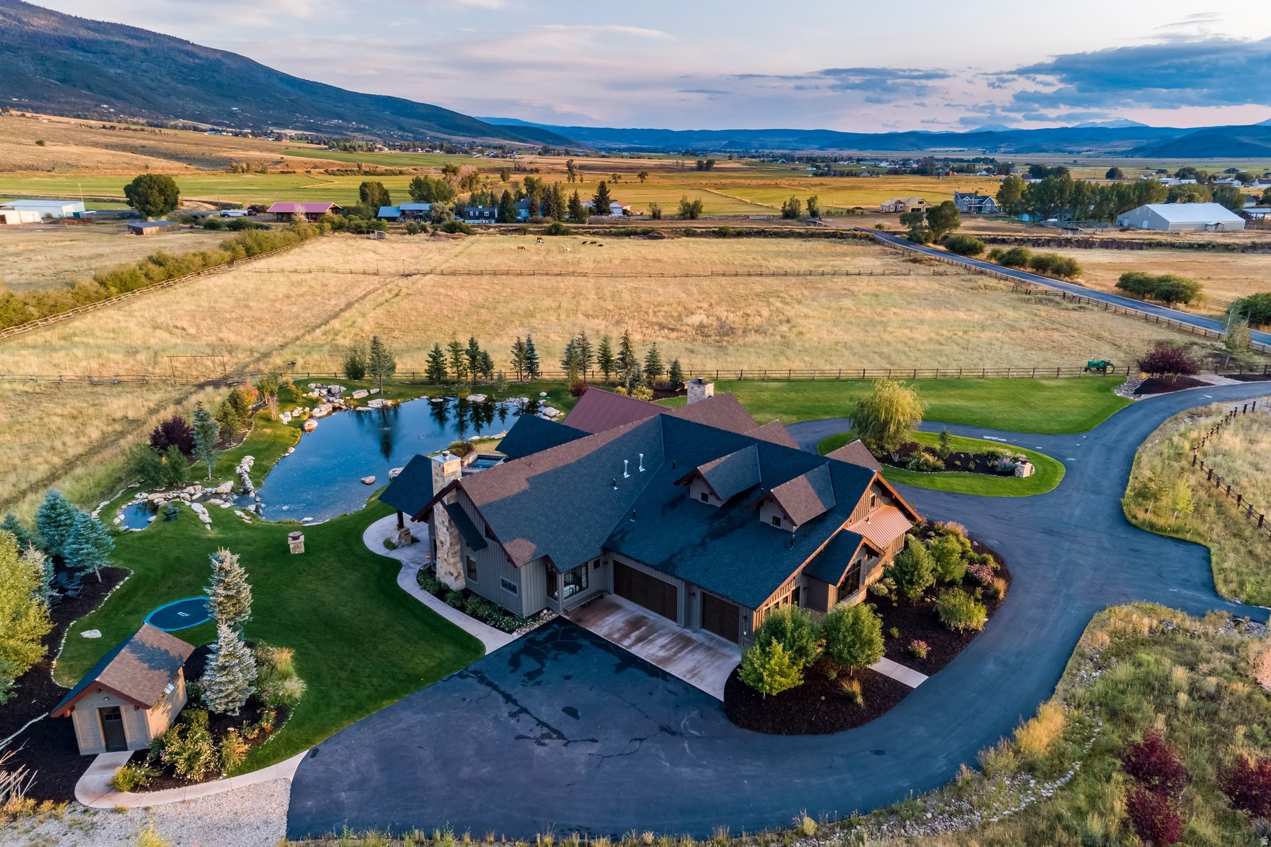 OAKLEY - Residential