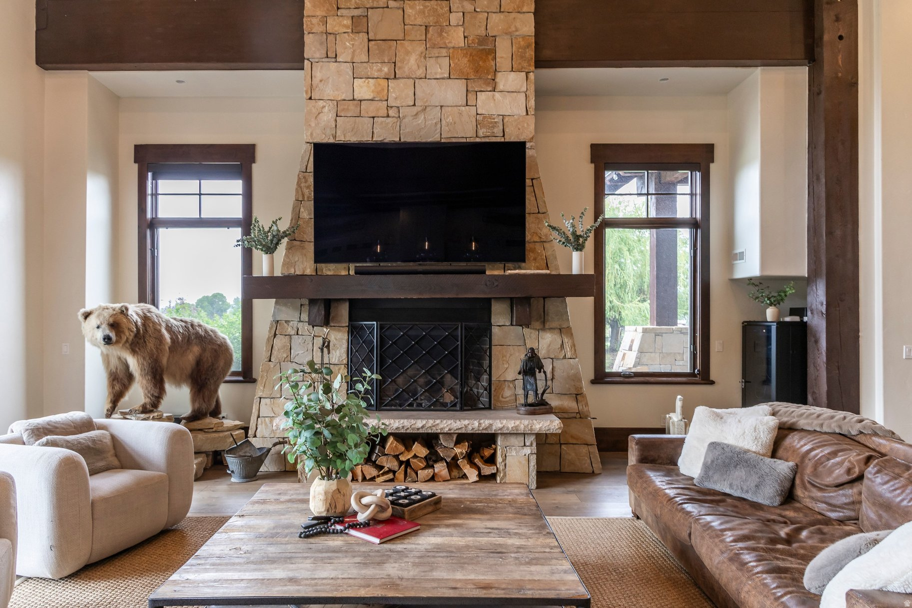 OAKLEY - Residential