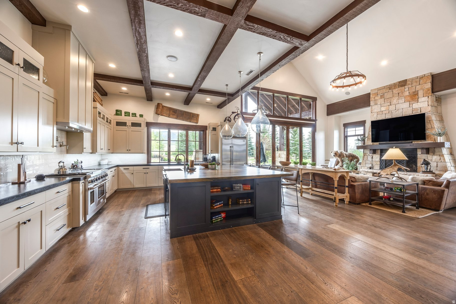 OAKLEY - Residential
