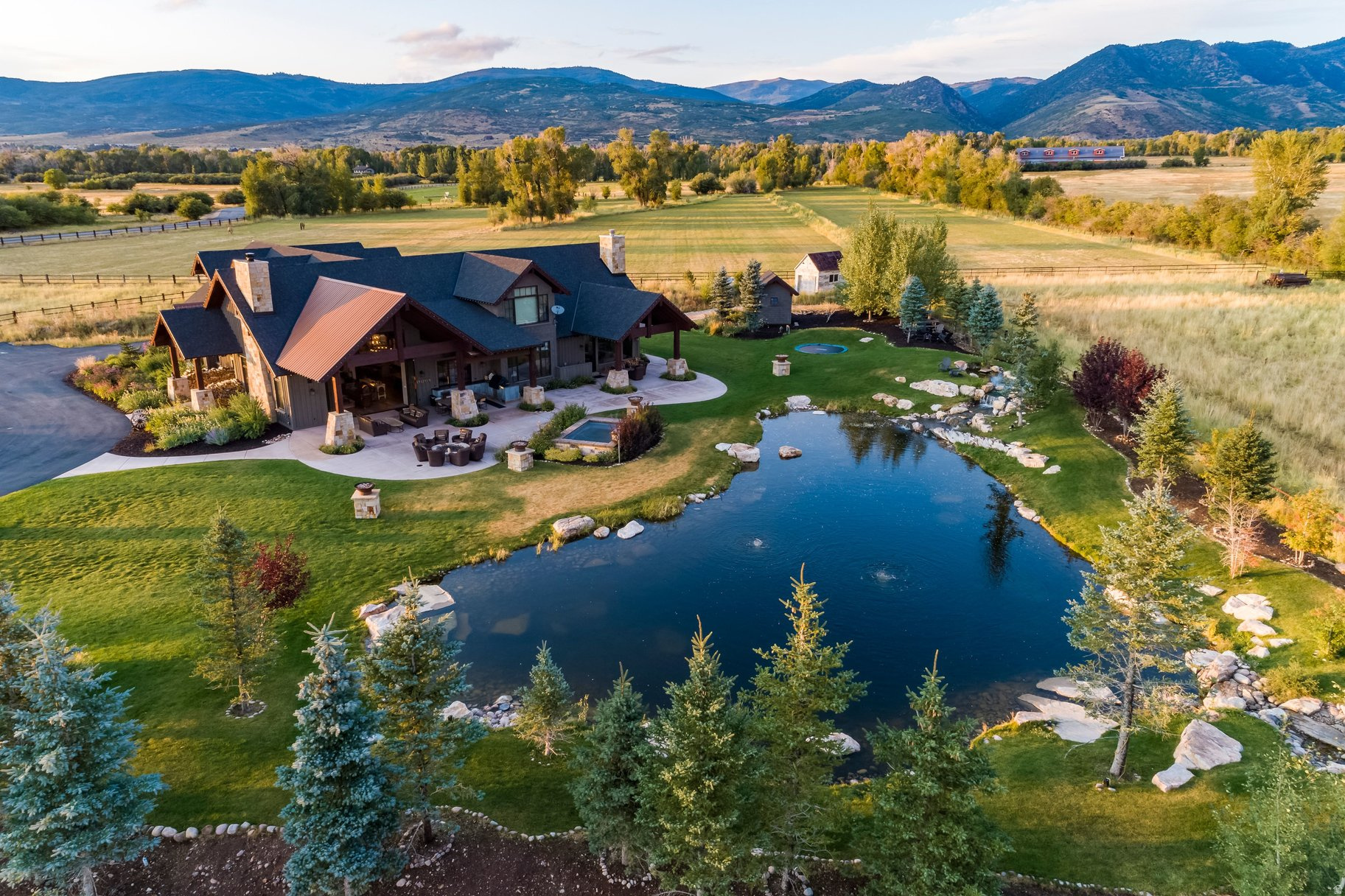 OAKLEY - Residential