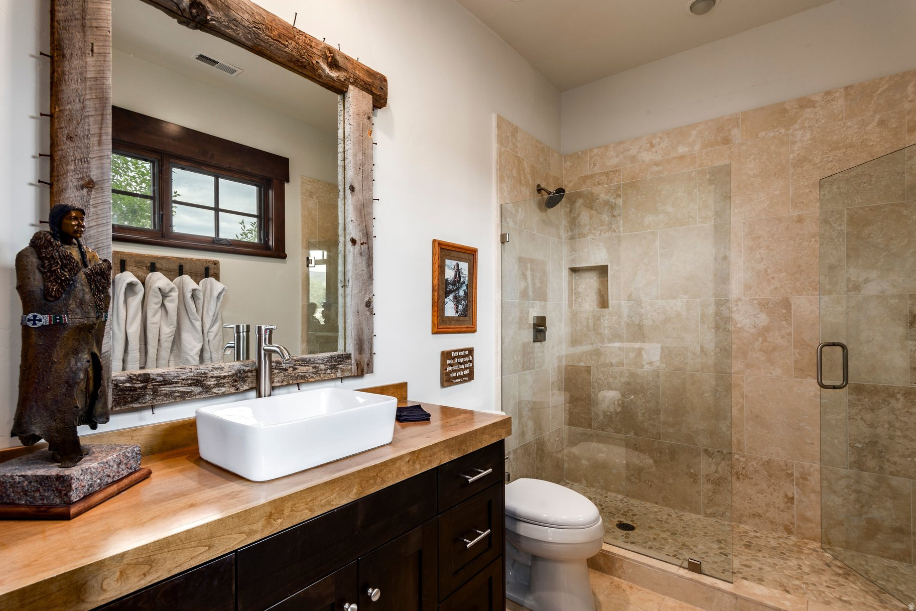 OAKLEY - Residential