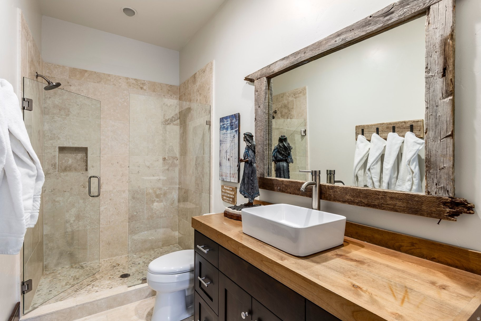 OAKLEY - Residential