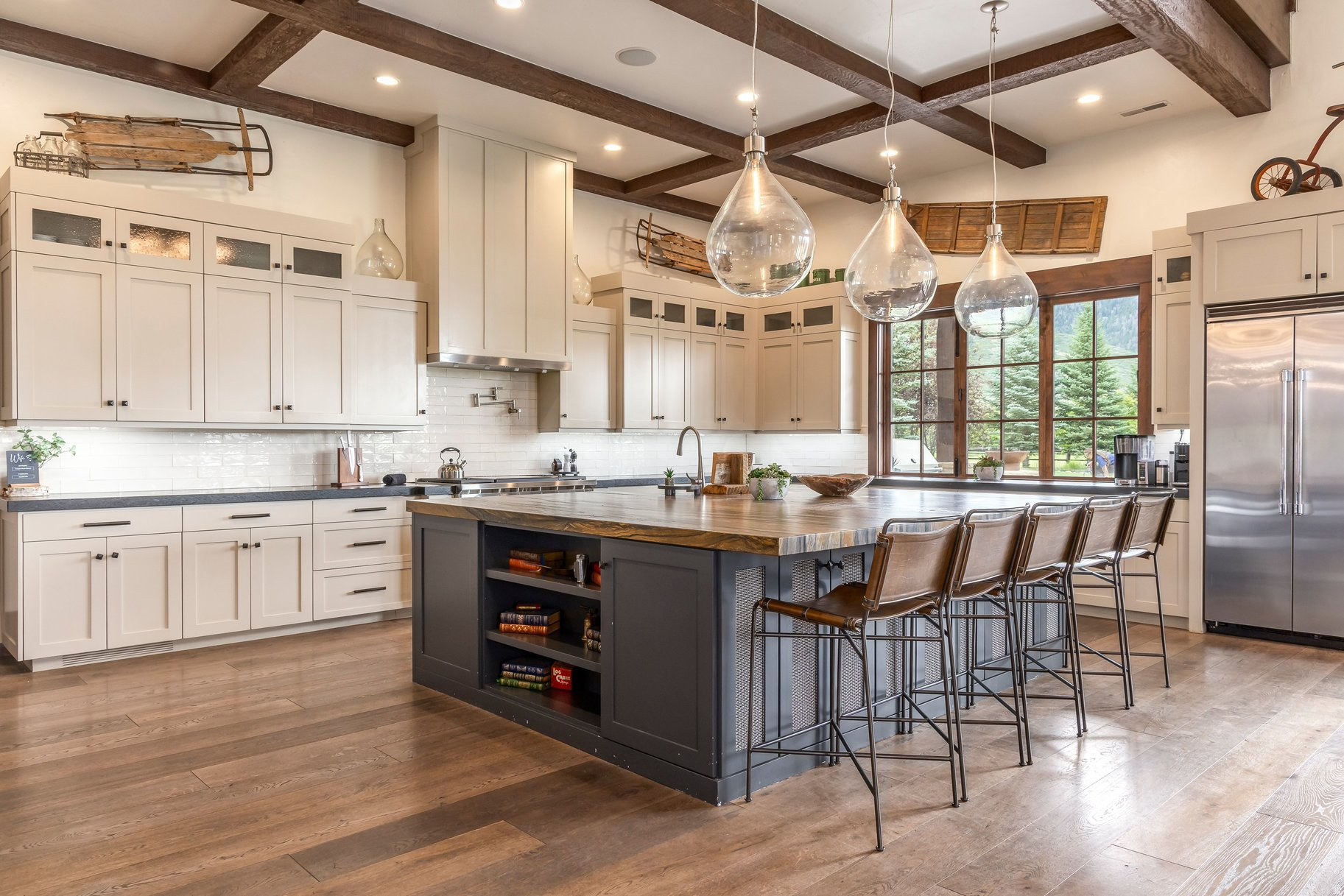 OAKLEY - Residential