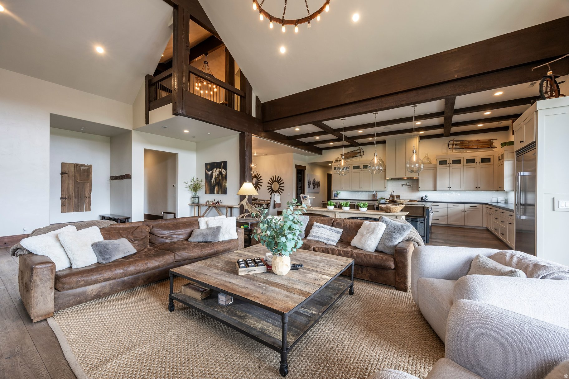 OAKLEY - Residential