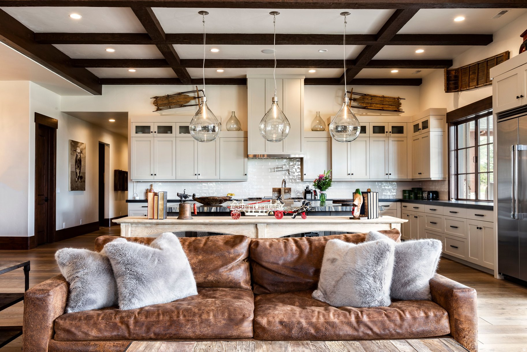OAKLEY - Residential
