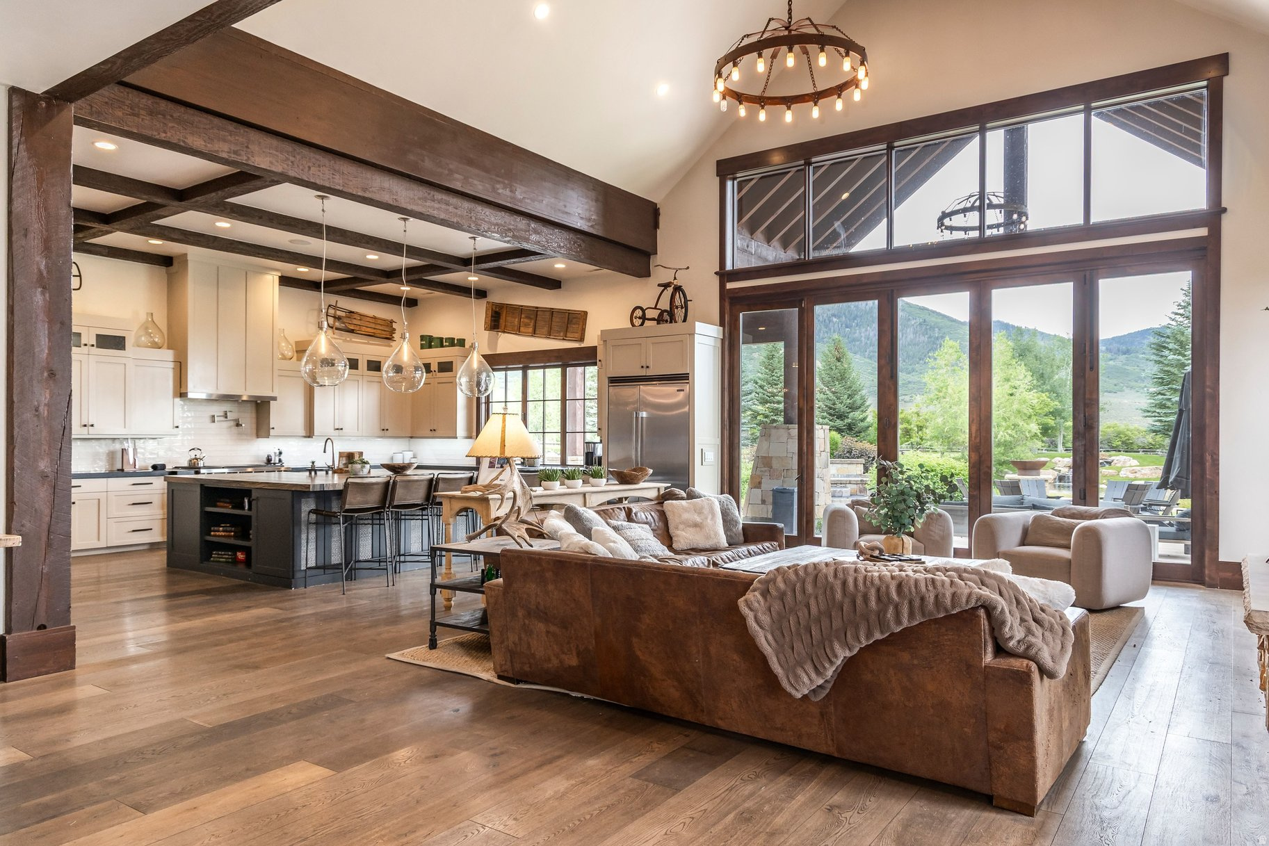 OAKLEY - Residential