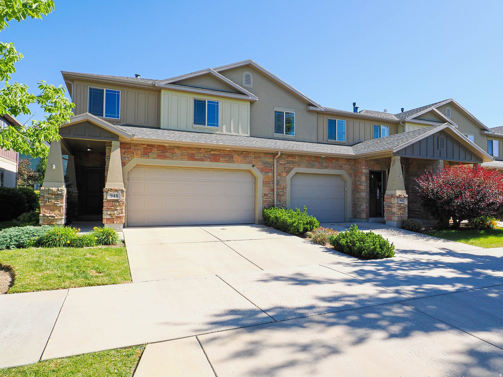 PARK VIEW AT RIVERWALK - Residential