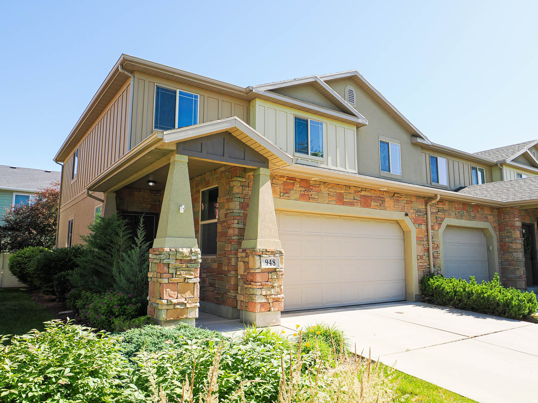 PARK VIEW AT RIVERWALK - Residential