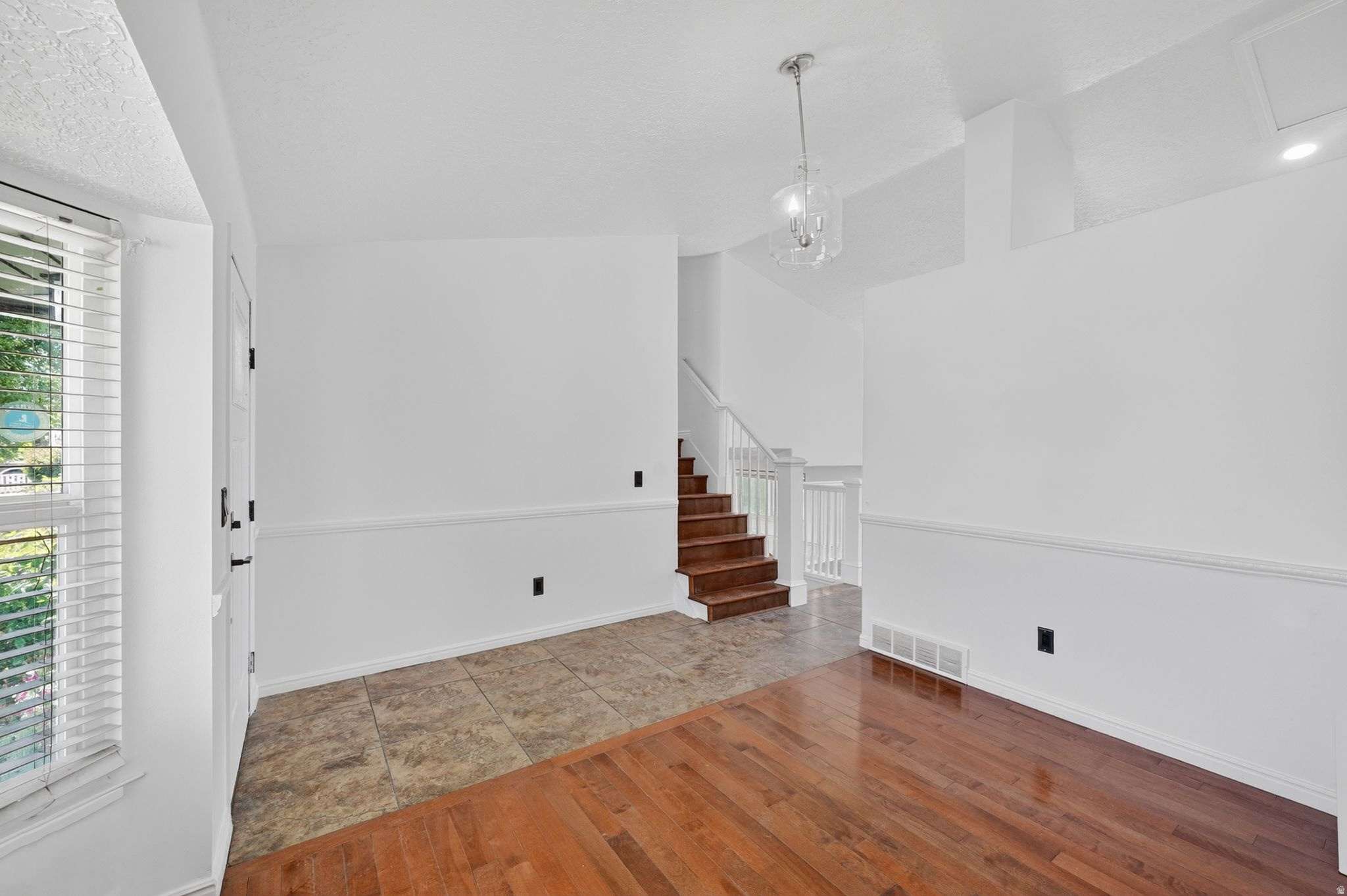 SUNSET ESTATES - Residential