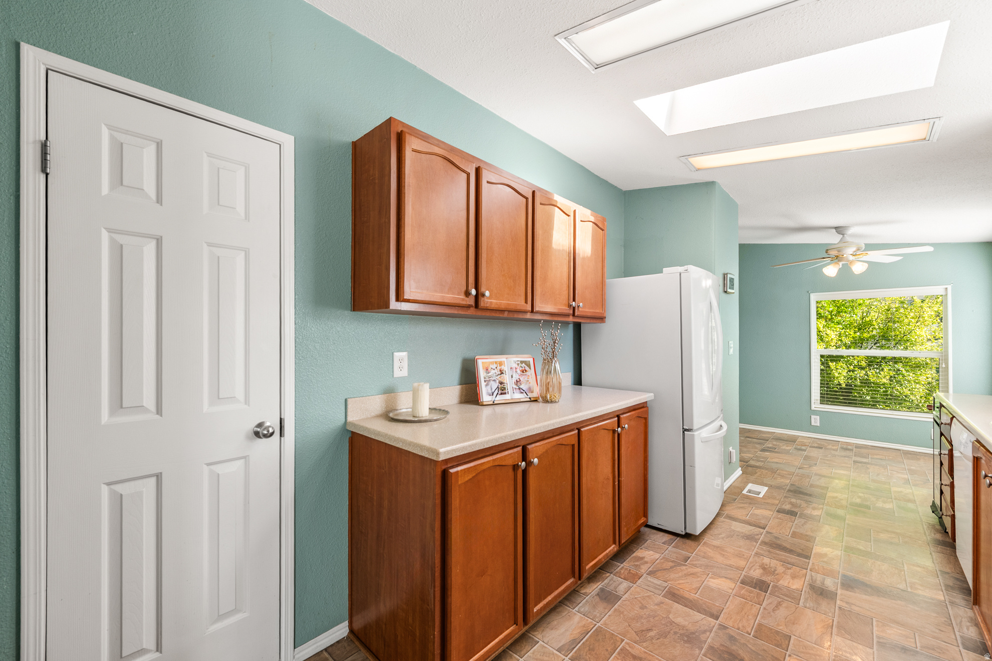 COTTONWOOD COVES - Residential