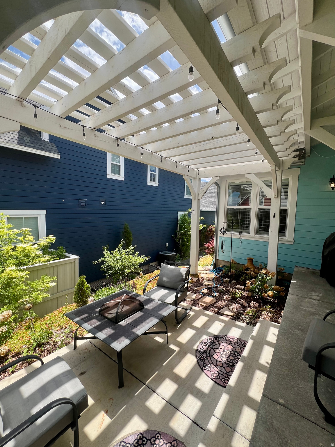 KENNECOTT - Residential