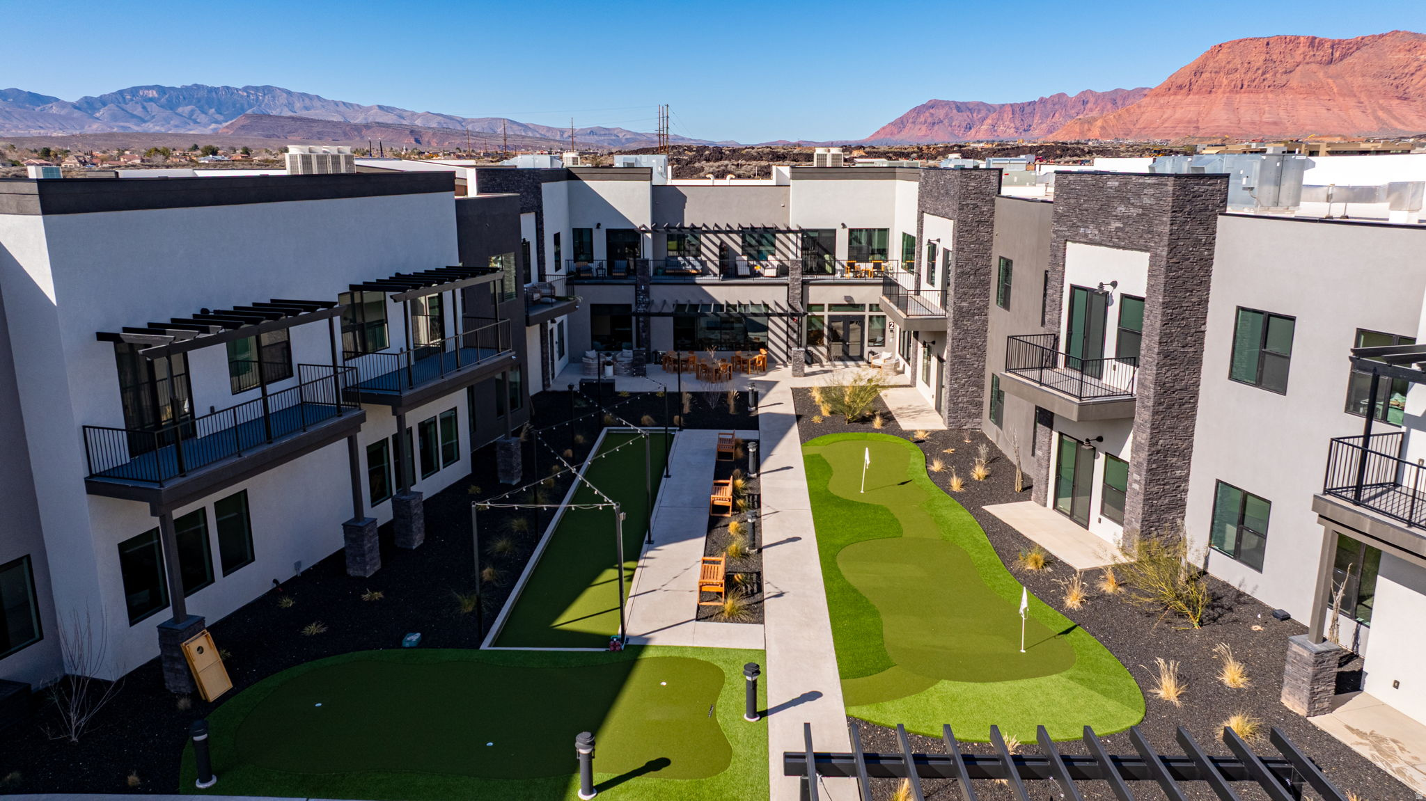 POINTS AT SNOW CANYON - Residential