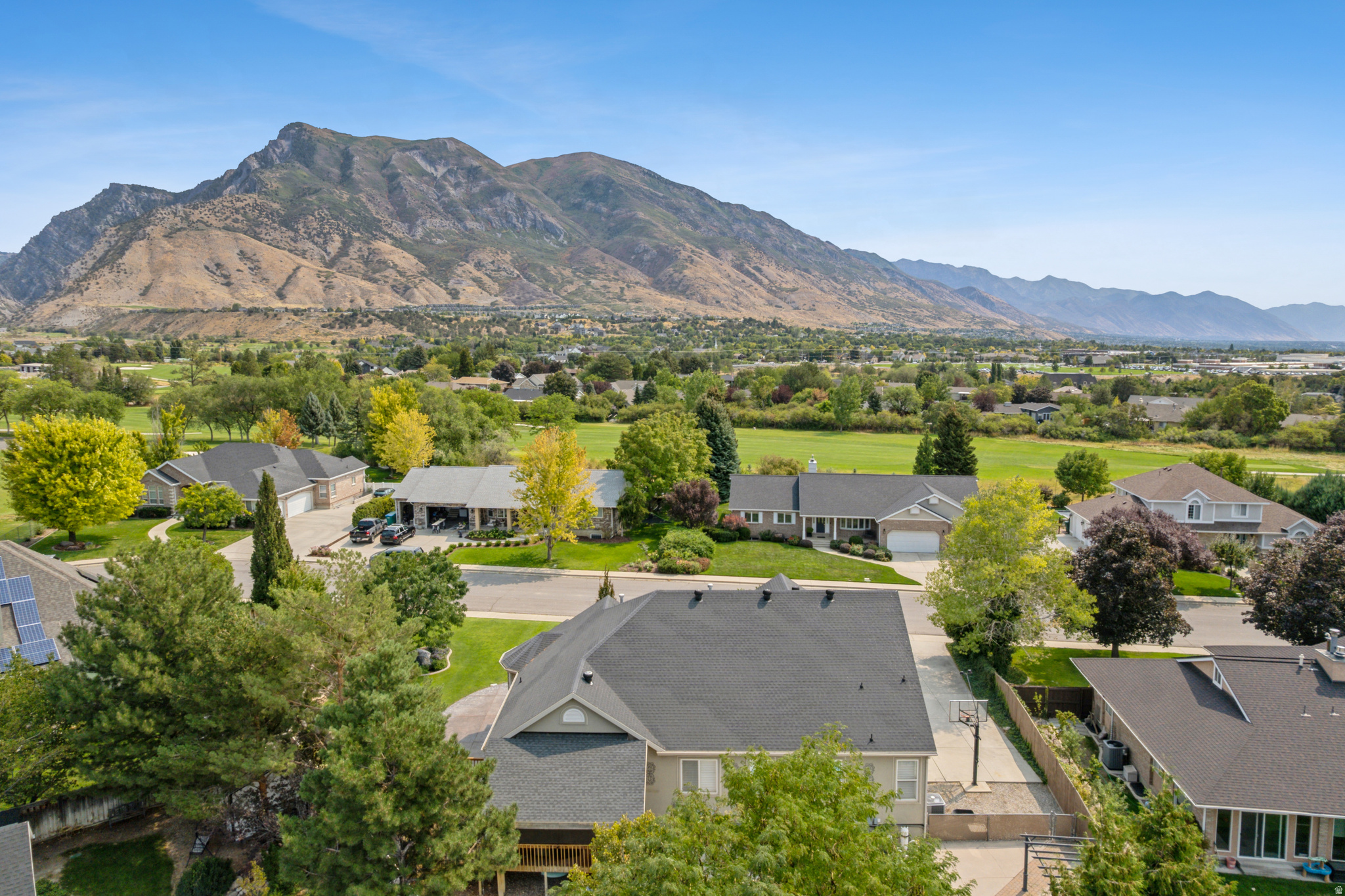 ALPINE COUNTRY - Residential