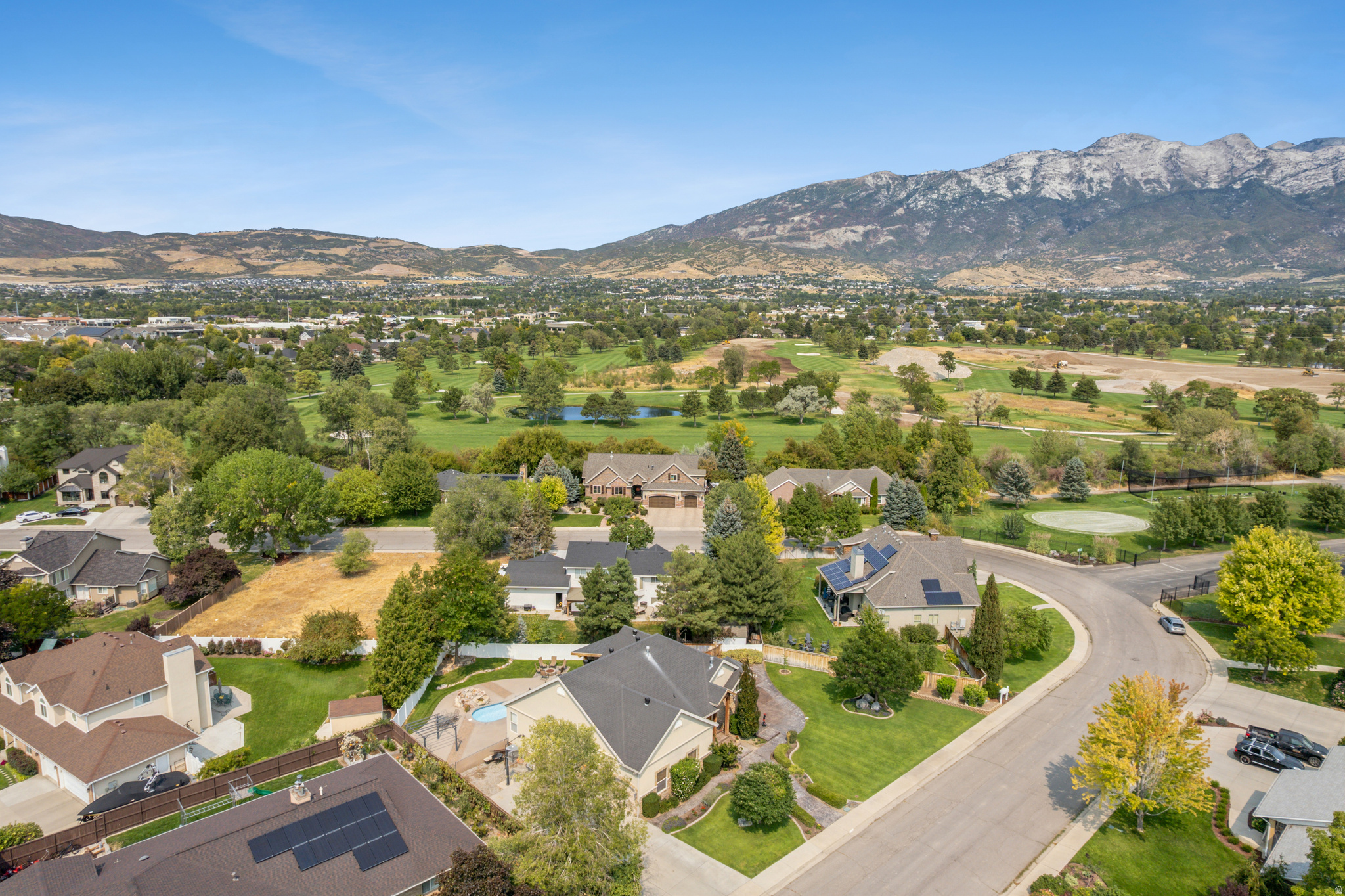 ALPINE COUNTRY - Residential