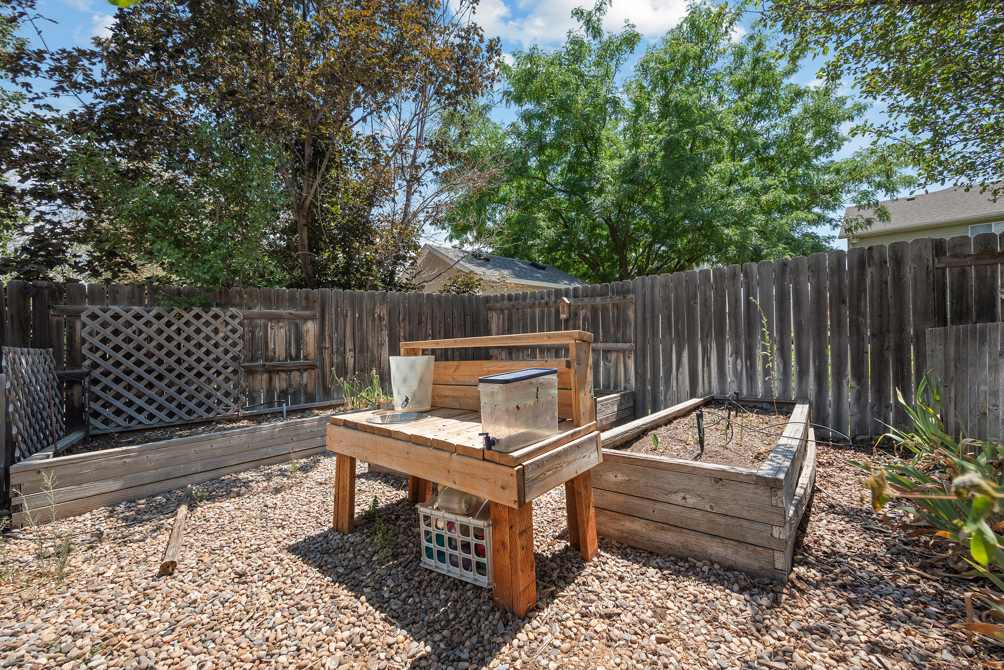 FOOTHILLS - Residential