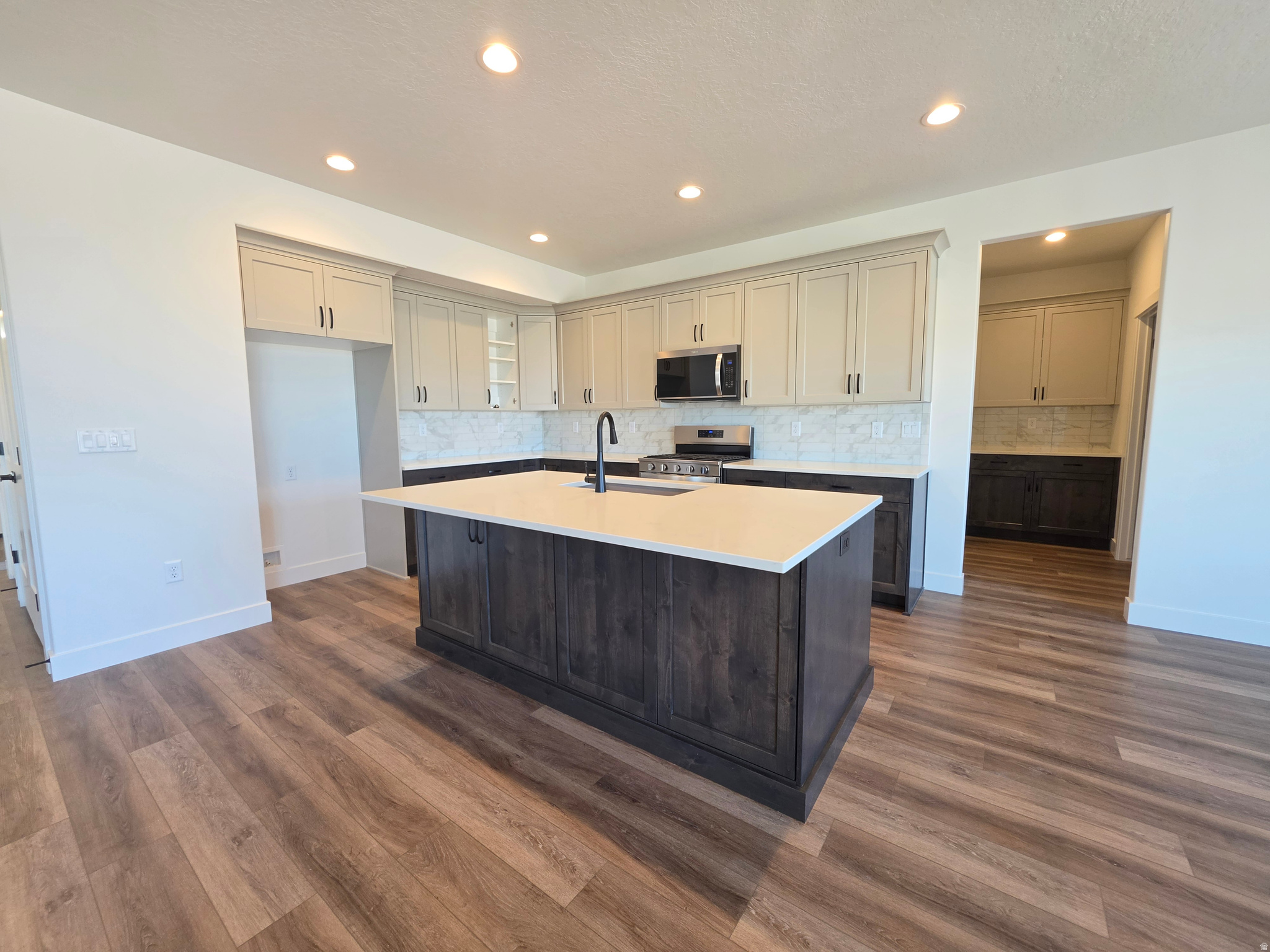 CREEKSIDE AT JDC RANCH - Residential