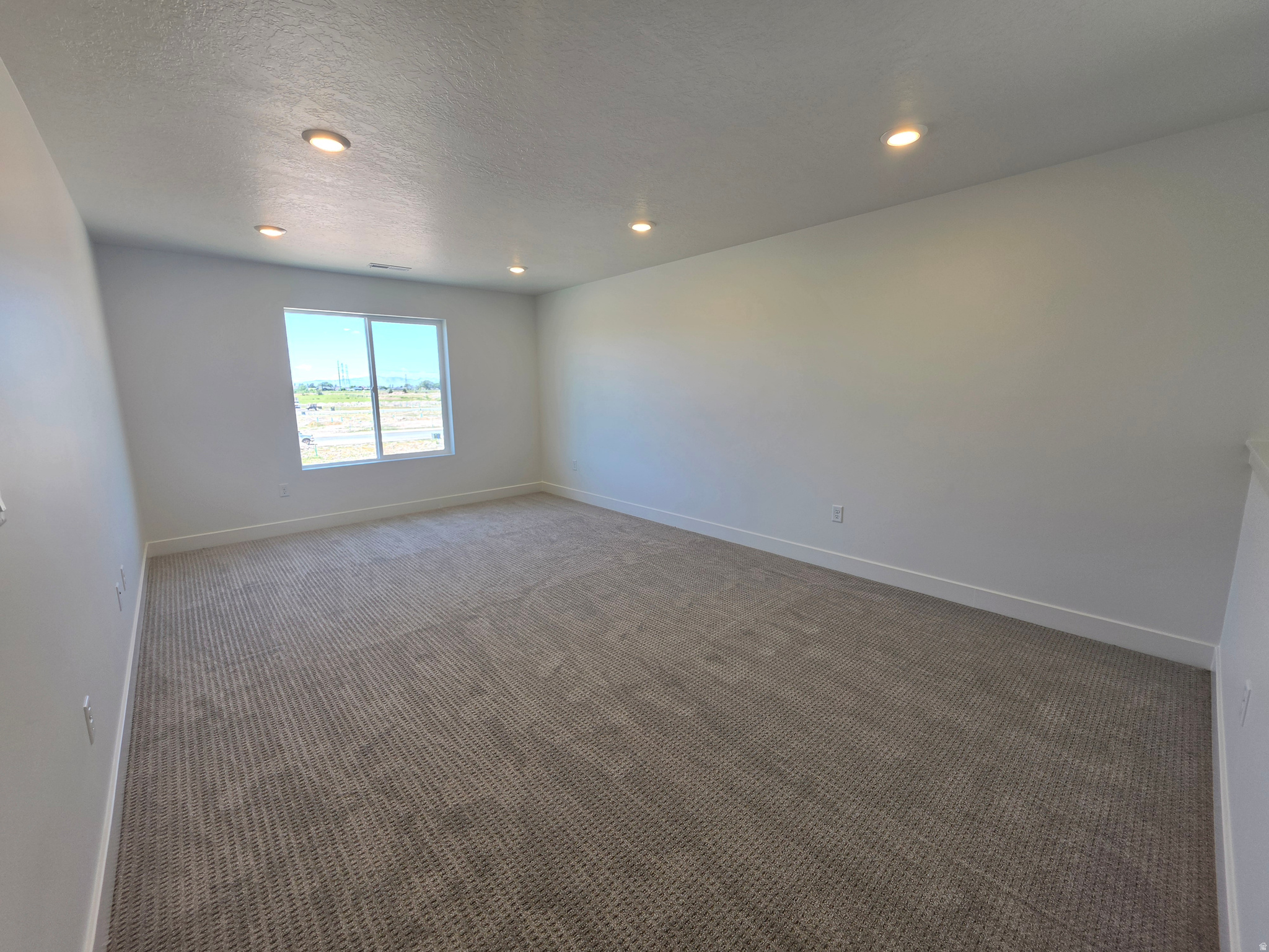 CREEKSIDE AT JDC RANCH - Residential