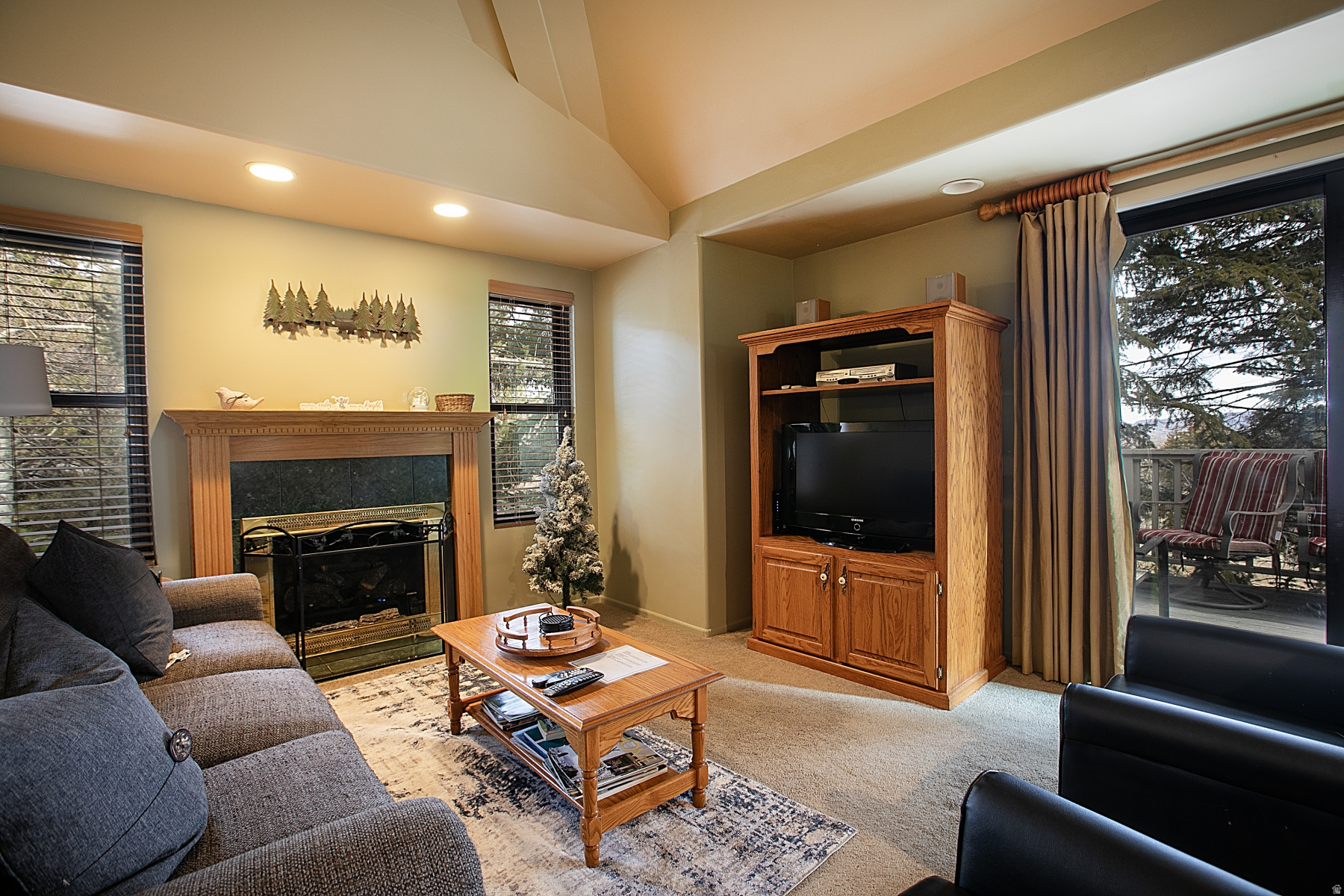 PARK WEST / HIDDEN CREEK - Residential