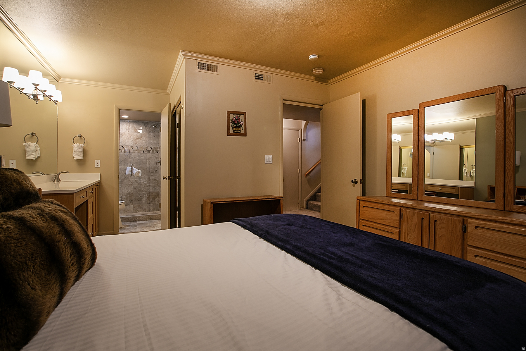 PARK WEST / HIDDEN CREEK - Residential