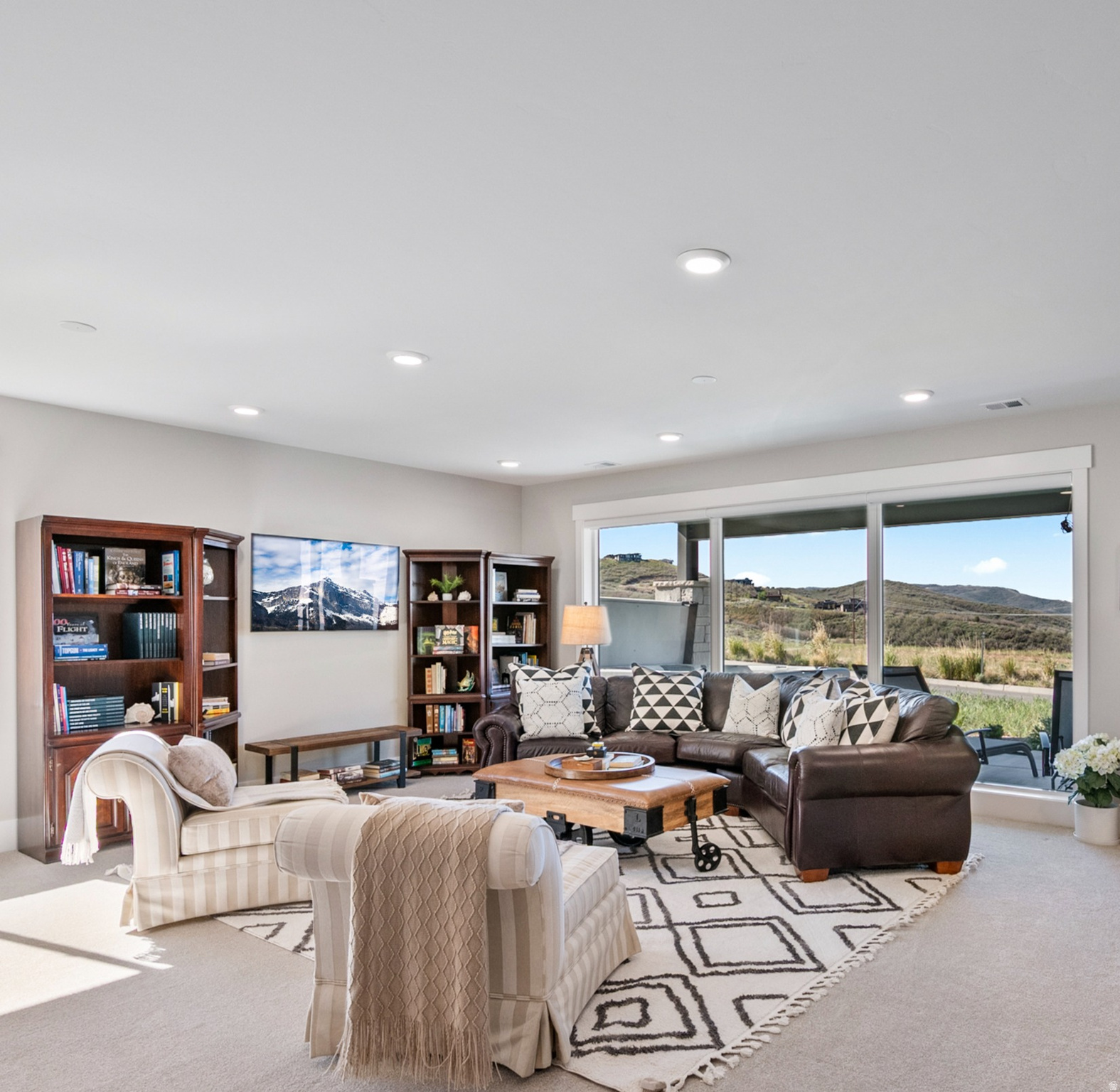 SHORELINE - Residential