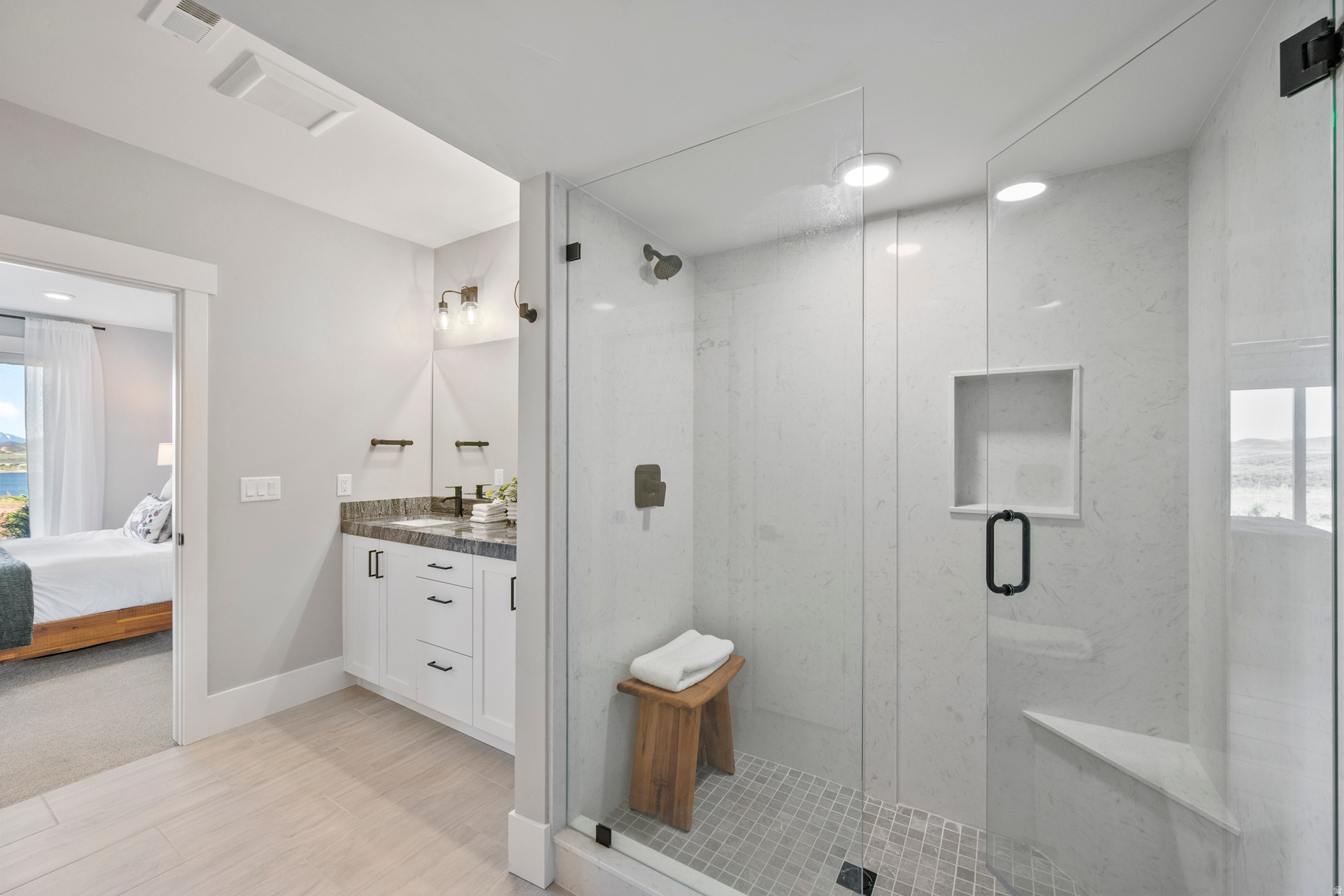 SHORELINE - Residential