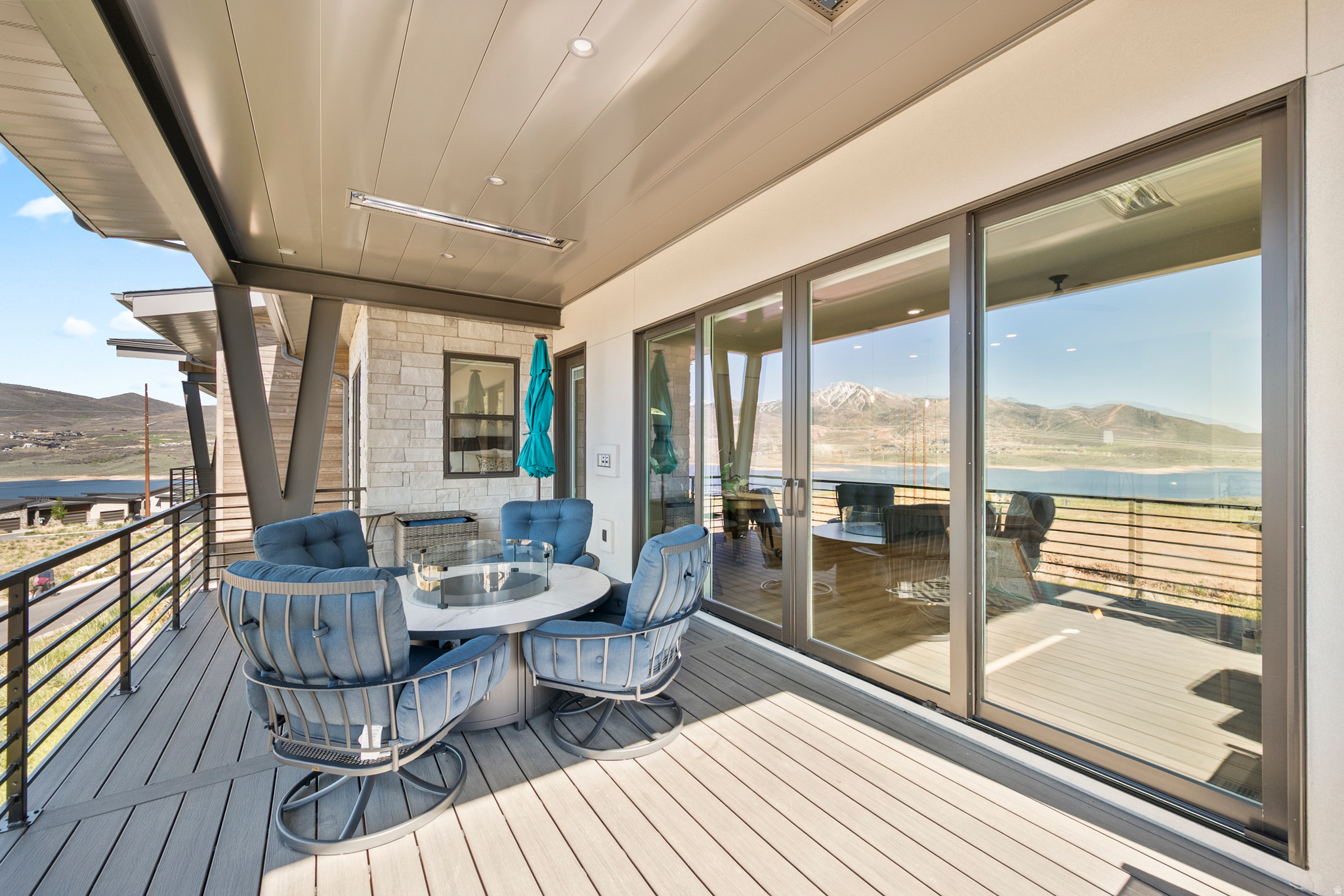 SHORELINE - Residential