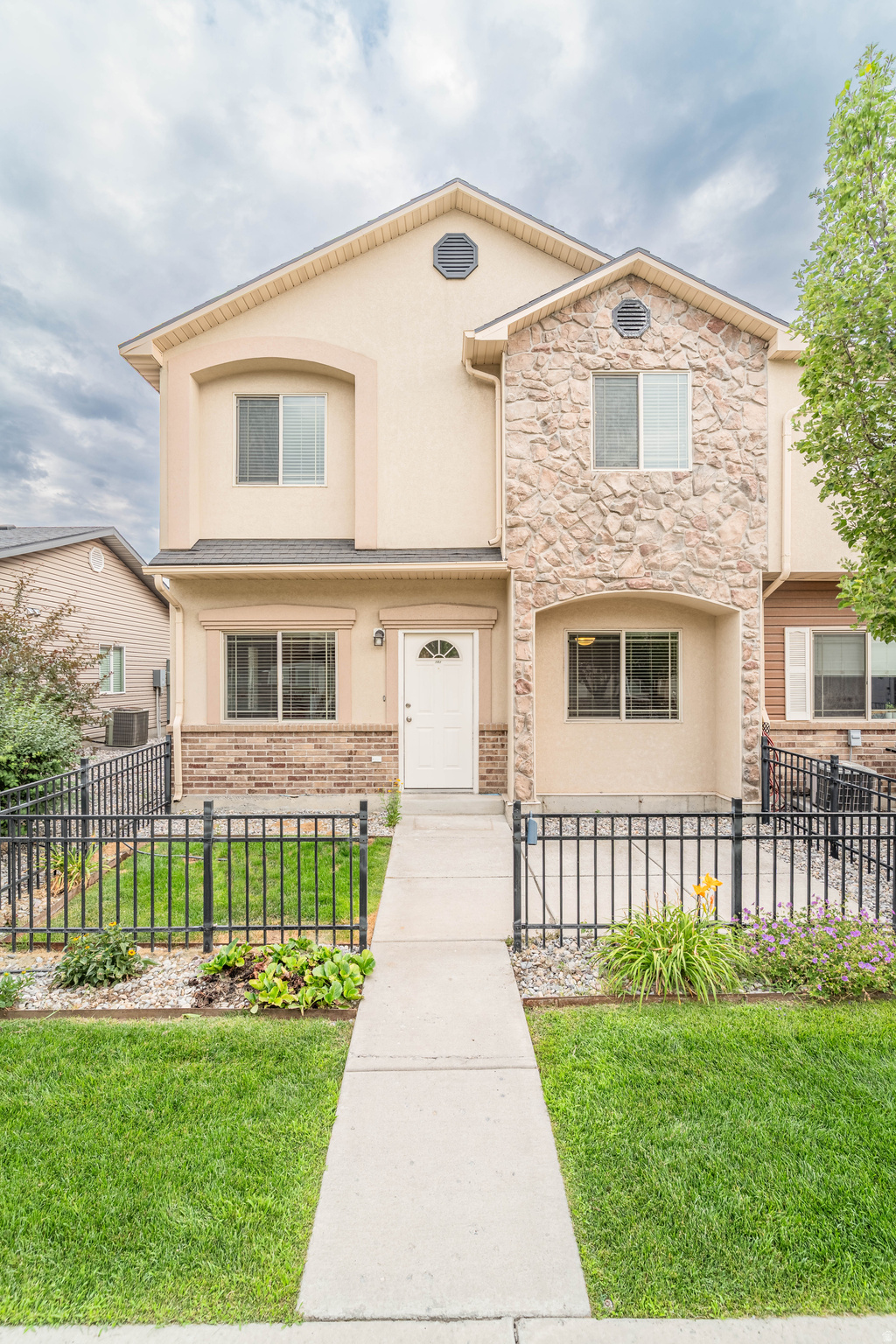 BRIDGERLAND MEADOWS - Residential