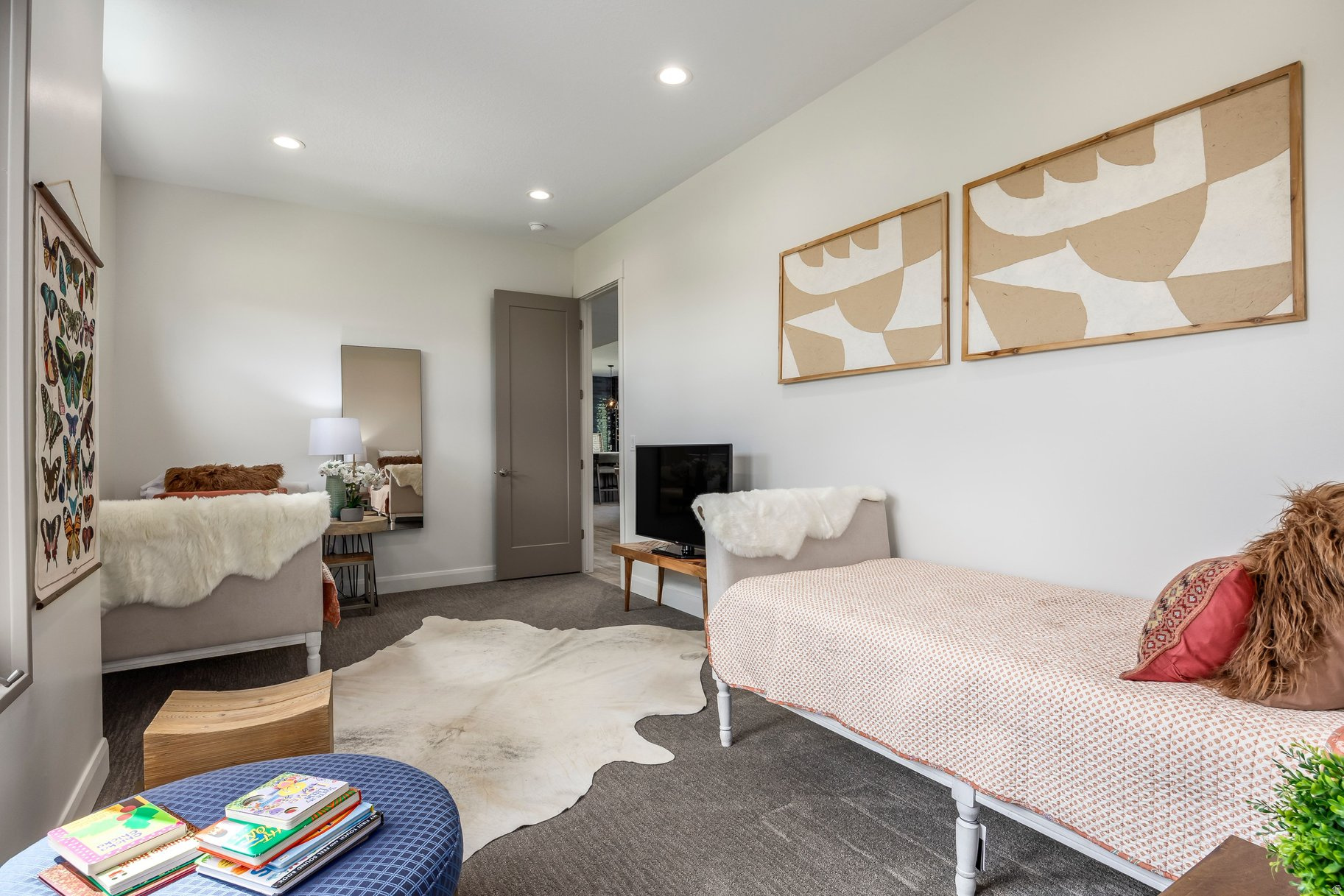 DEER VISTA - Residential