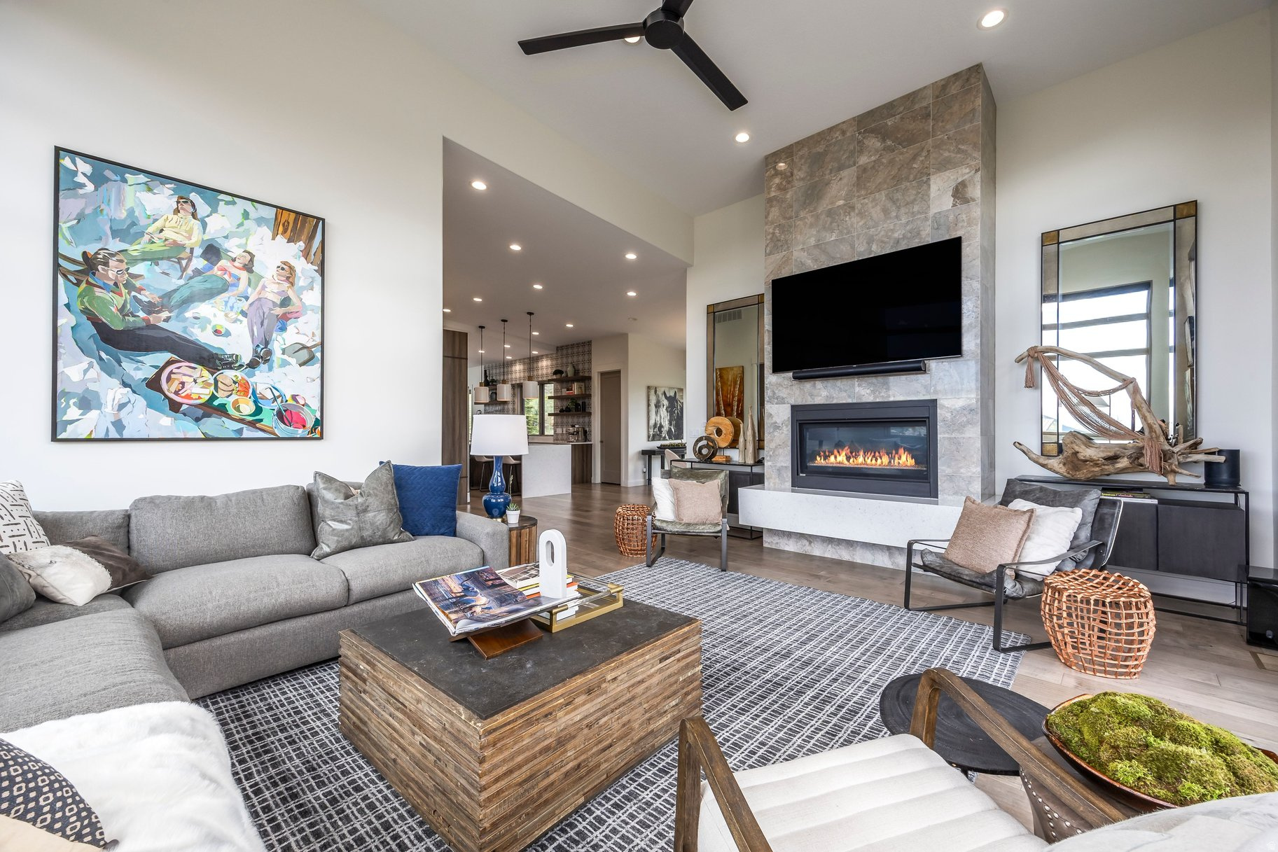 DEER VISTA - Residential