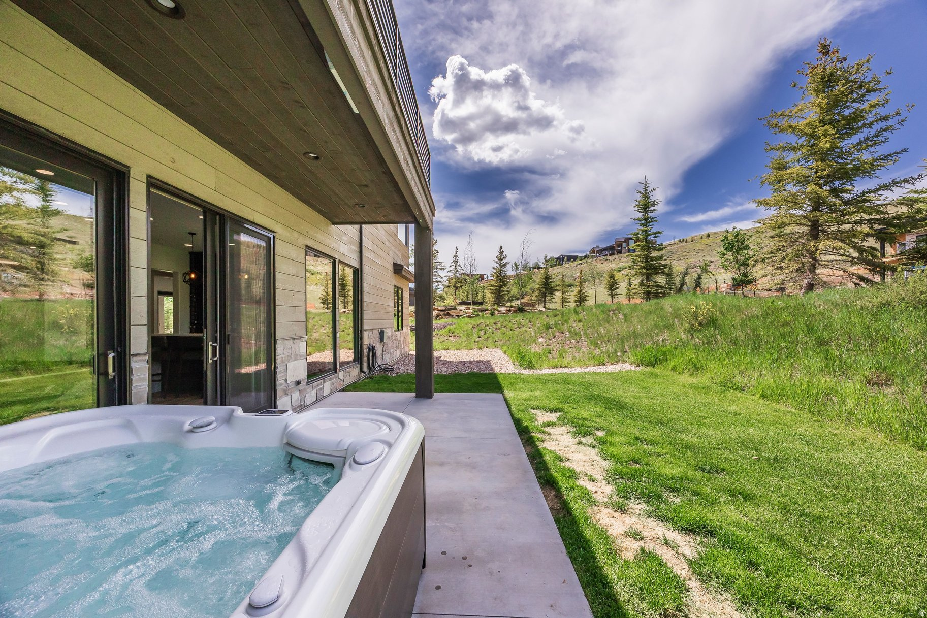 DEER VISTA - Residential