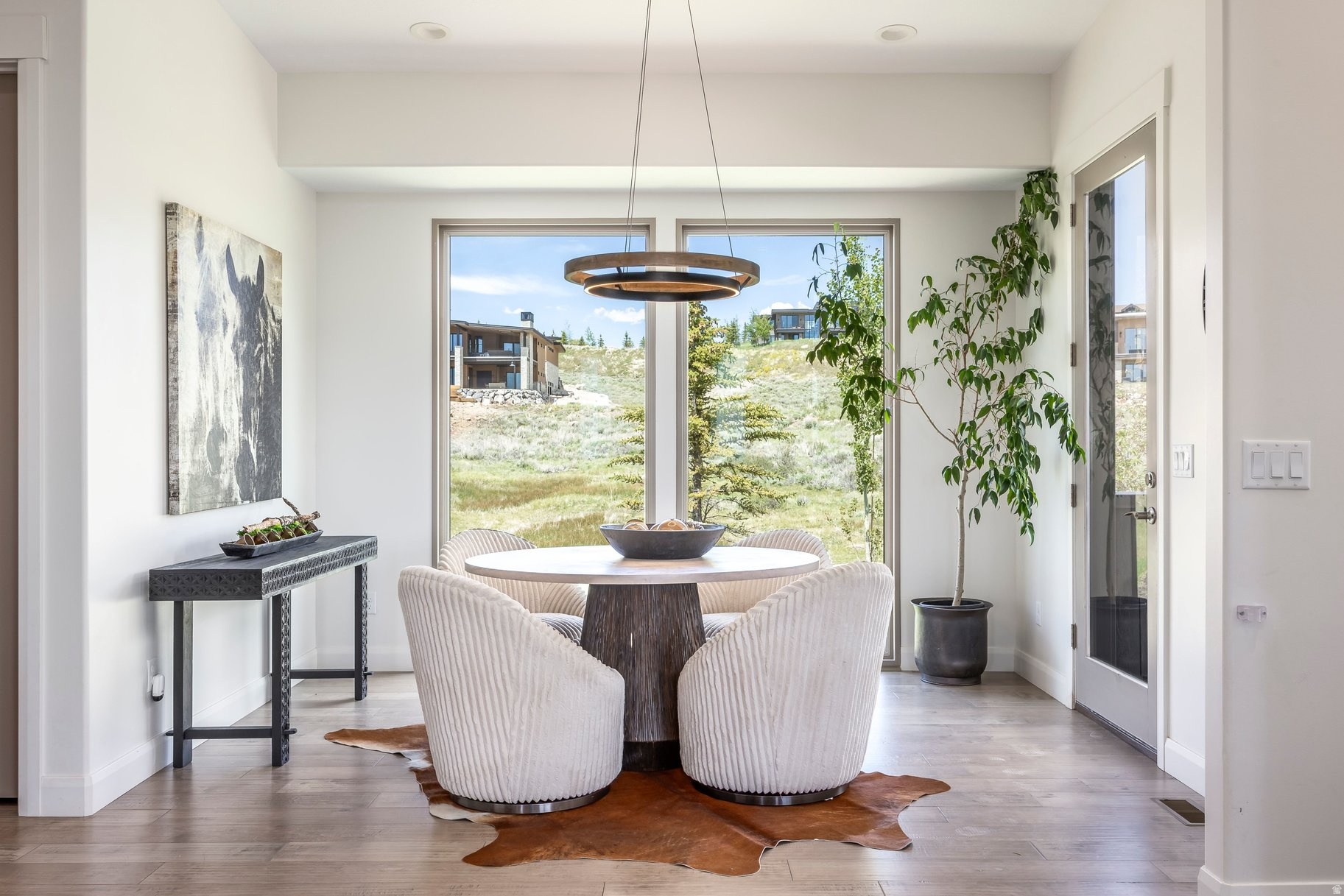 DEER VISTA - Residential