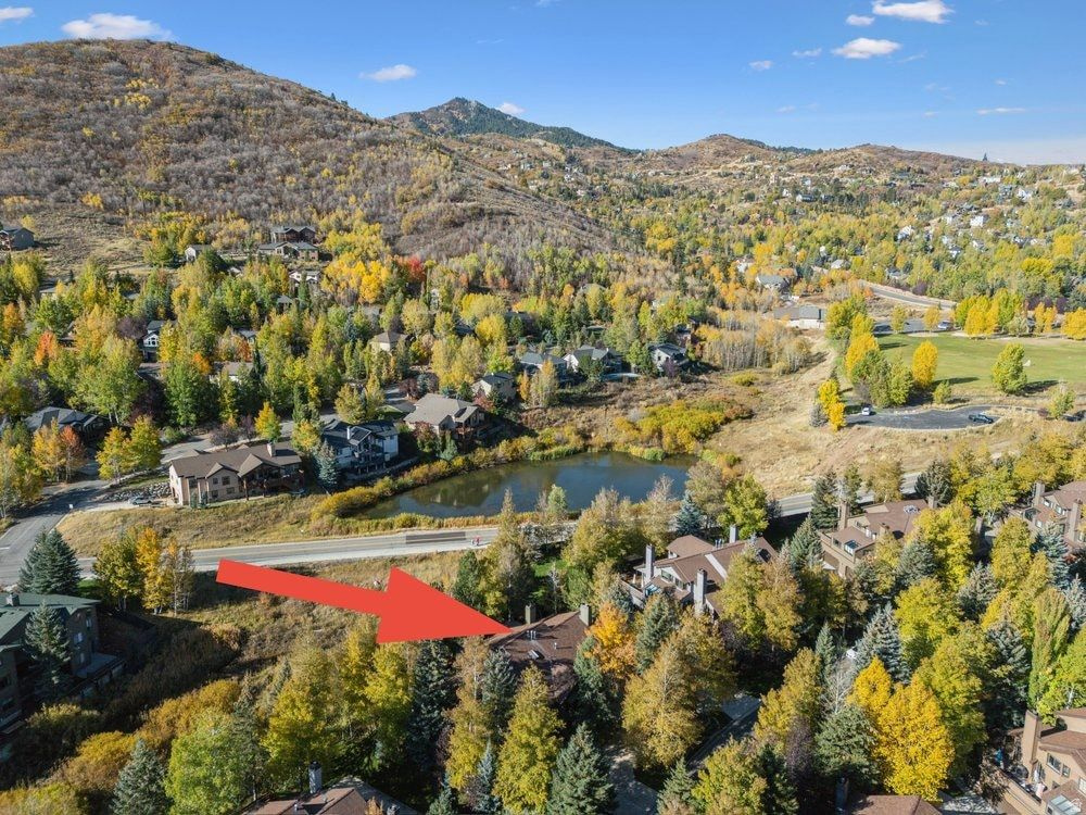 ELK RUN AT PINEBROOK - Residential