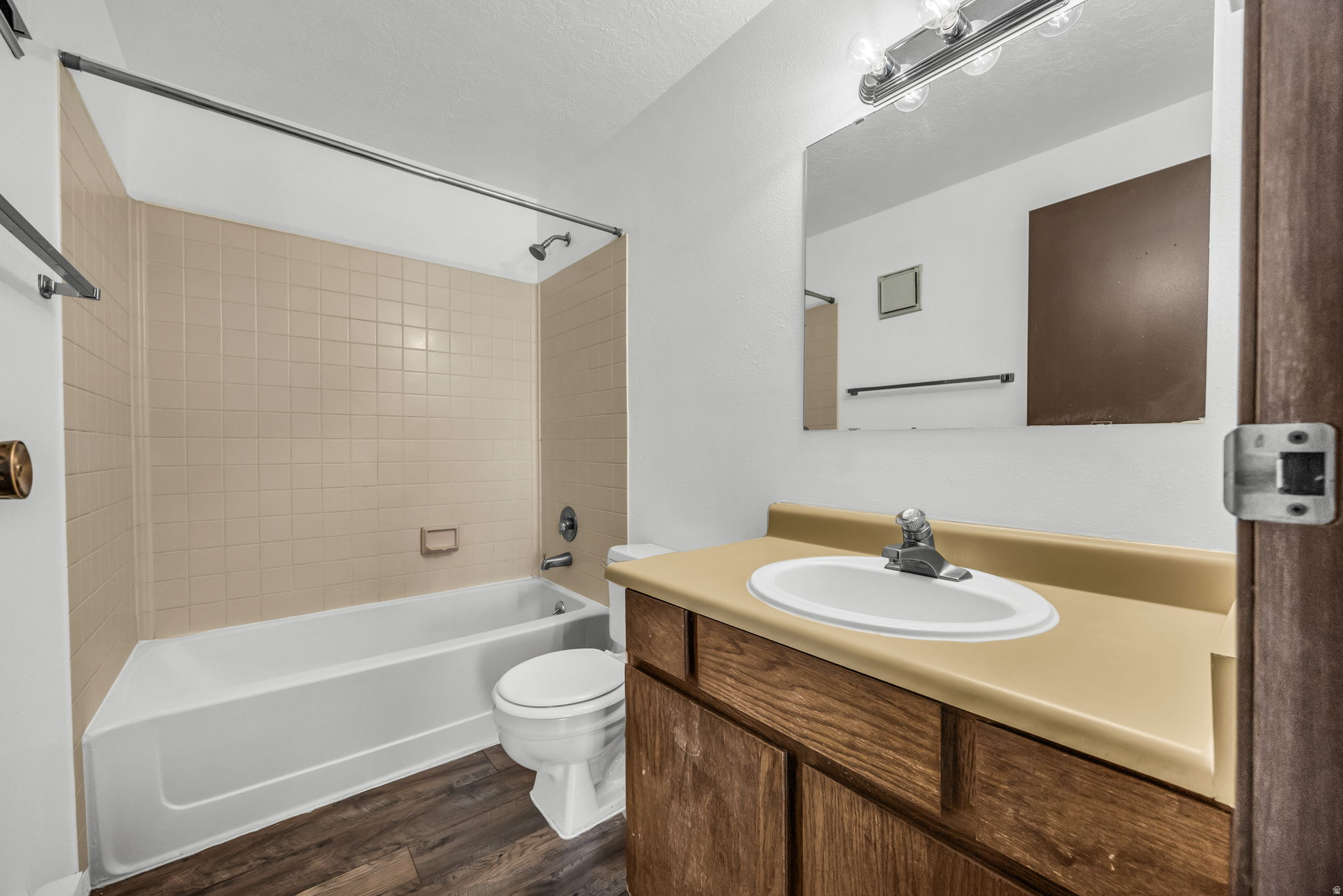 BONNEVILLE HEIGHTS S - Residential
