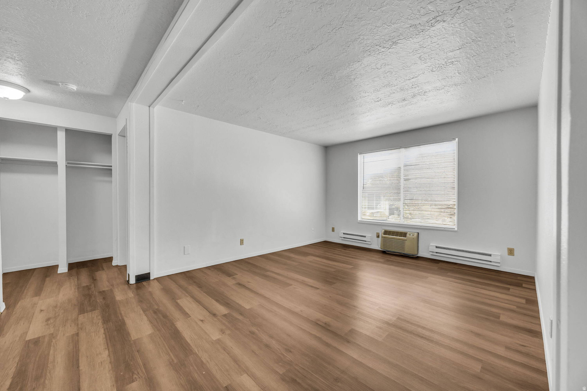 BONNEVILLE HEIGHTS S - Residential