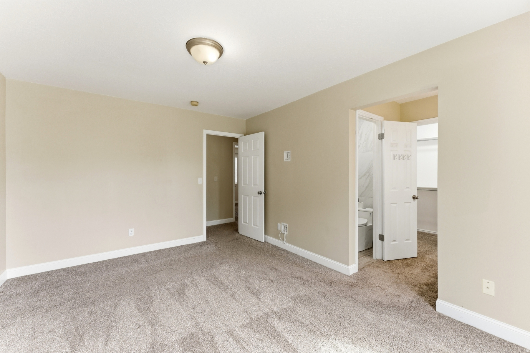 CREEKSIDE - Residential