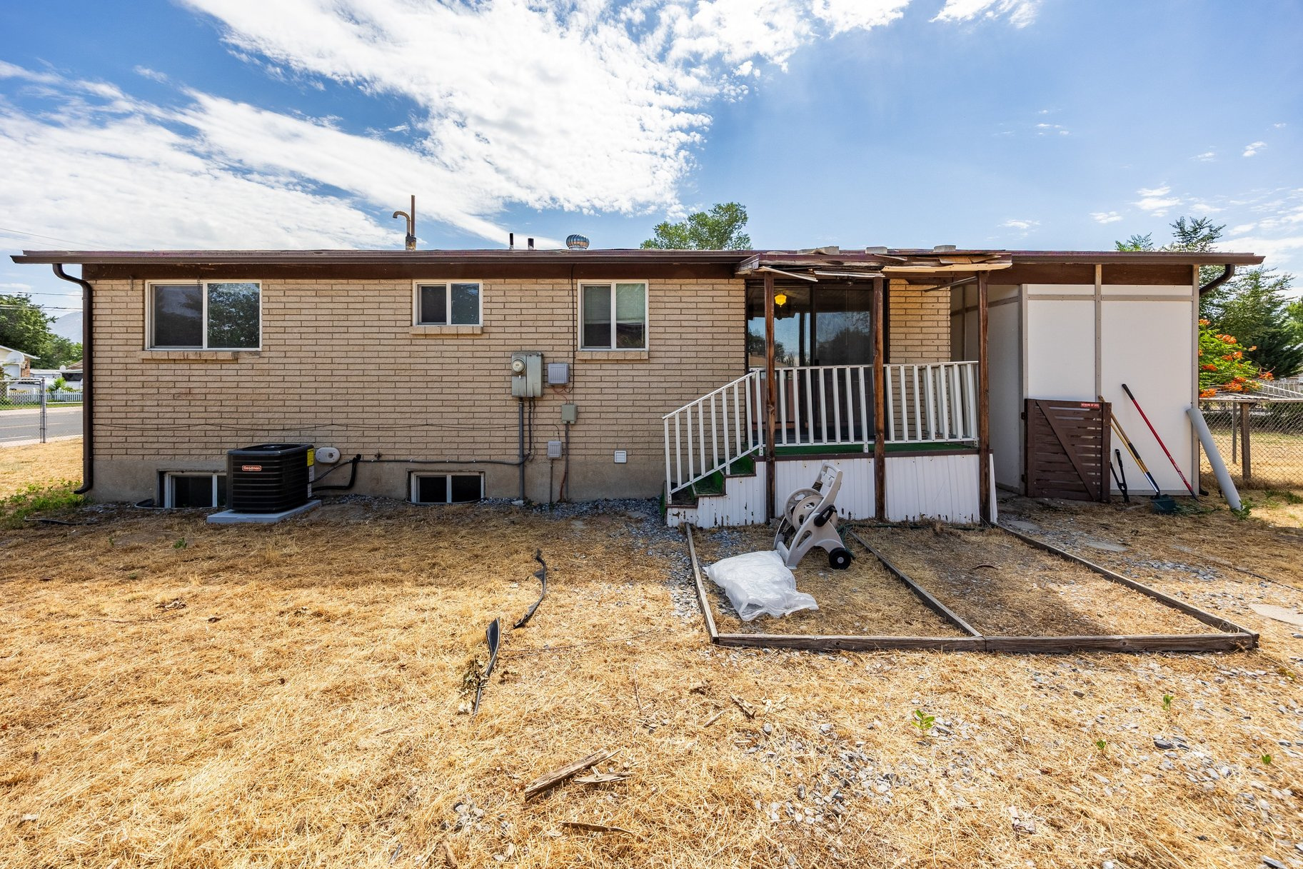 PINES - Residential
